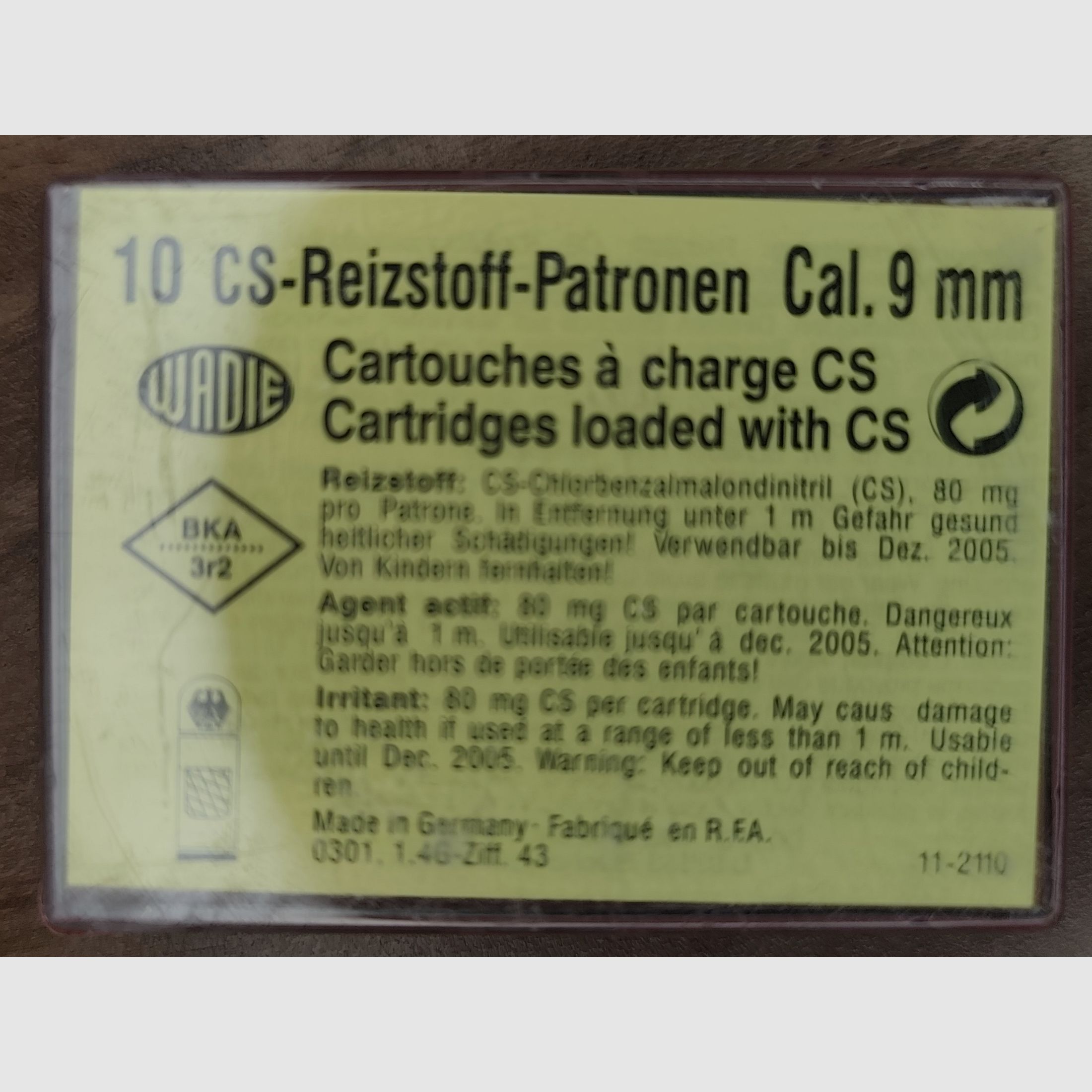 Wadie Reizstof Patronen CS Gas Kaliber 9mm Revolver +Jagt&Angelmesser