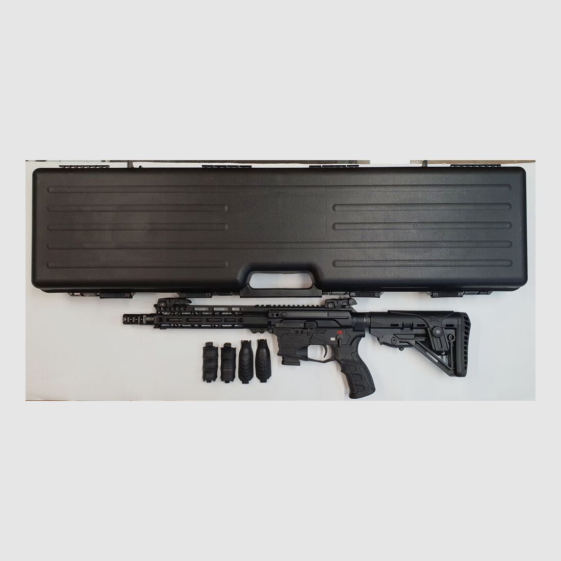 GWMH AG Selbstladebüchse GWMH SPC-HUNTER A5 10" (SWISS PISTOL CARBINE) BLACK Kal.9x19 AR15 Glock Magazi