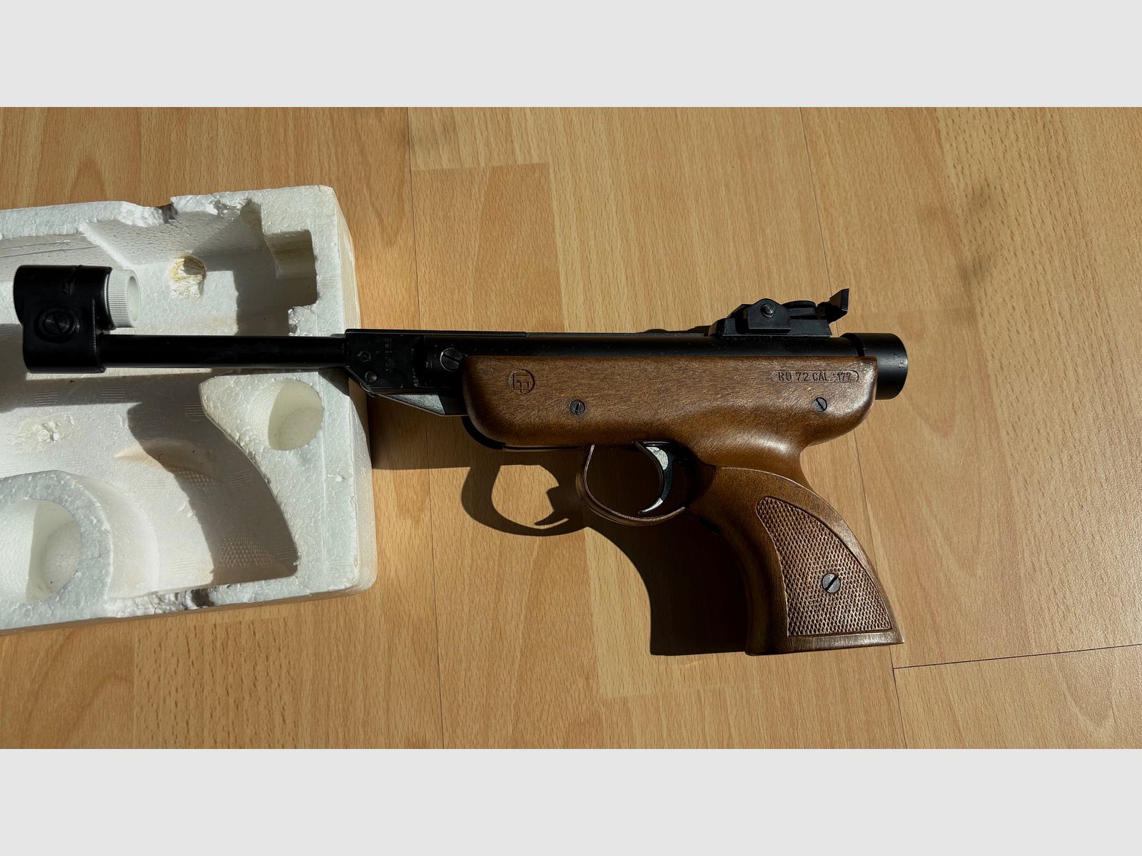 RO72 Bullseye Target Air Pistol .177 CAL
