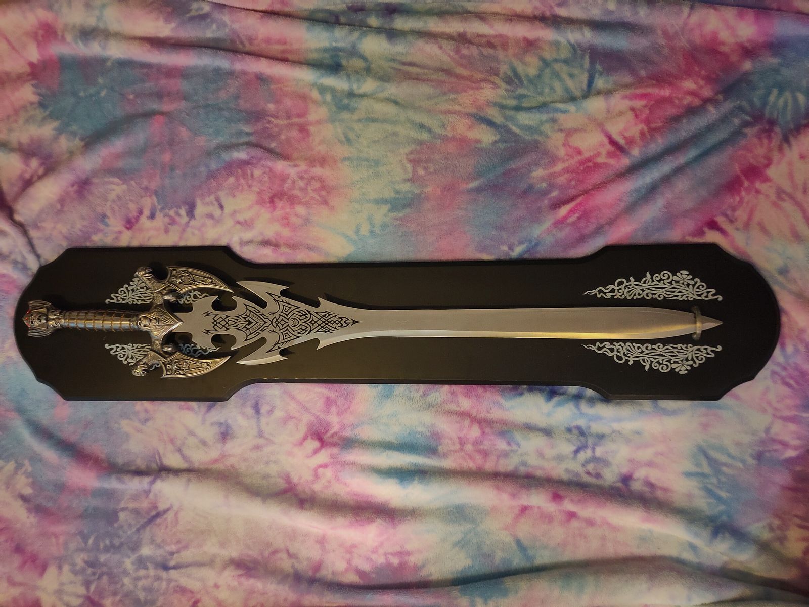 Decorative sword dragon slayer from "Two Worlds" 100cm including wall mount *rare*