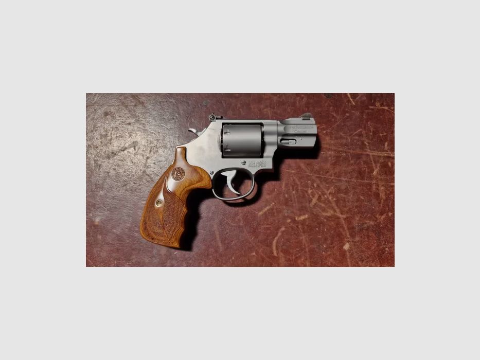 Occasion - Revolver 686 PLUS Performance Center Cal.357Mag SMITH & WESSON, image 4 sur 5