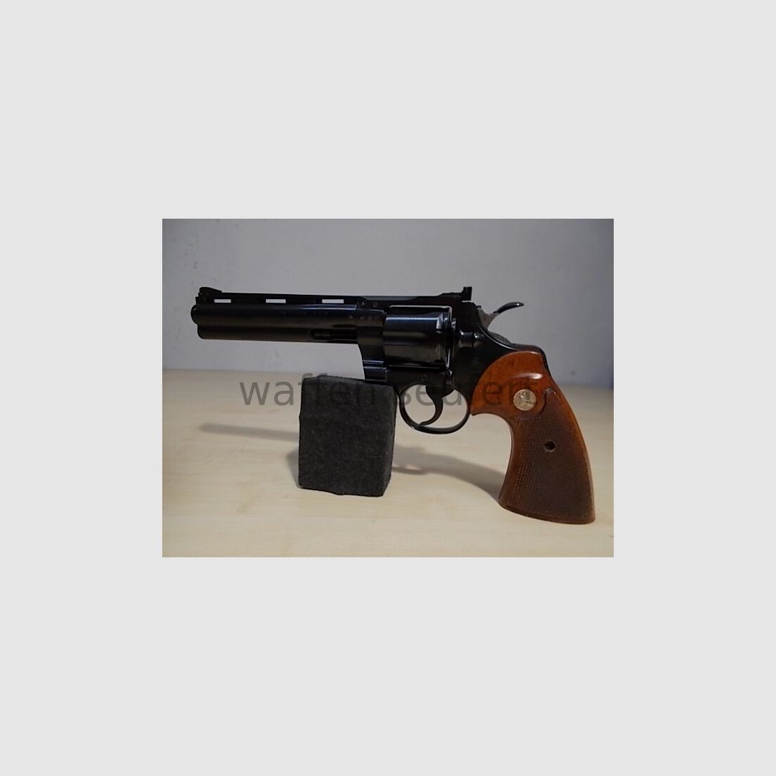 Colt Python 6" manufactured 1971/72!