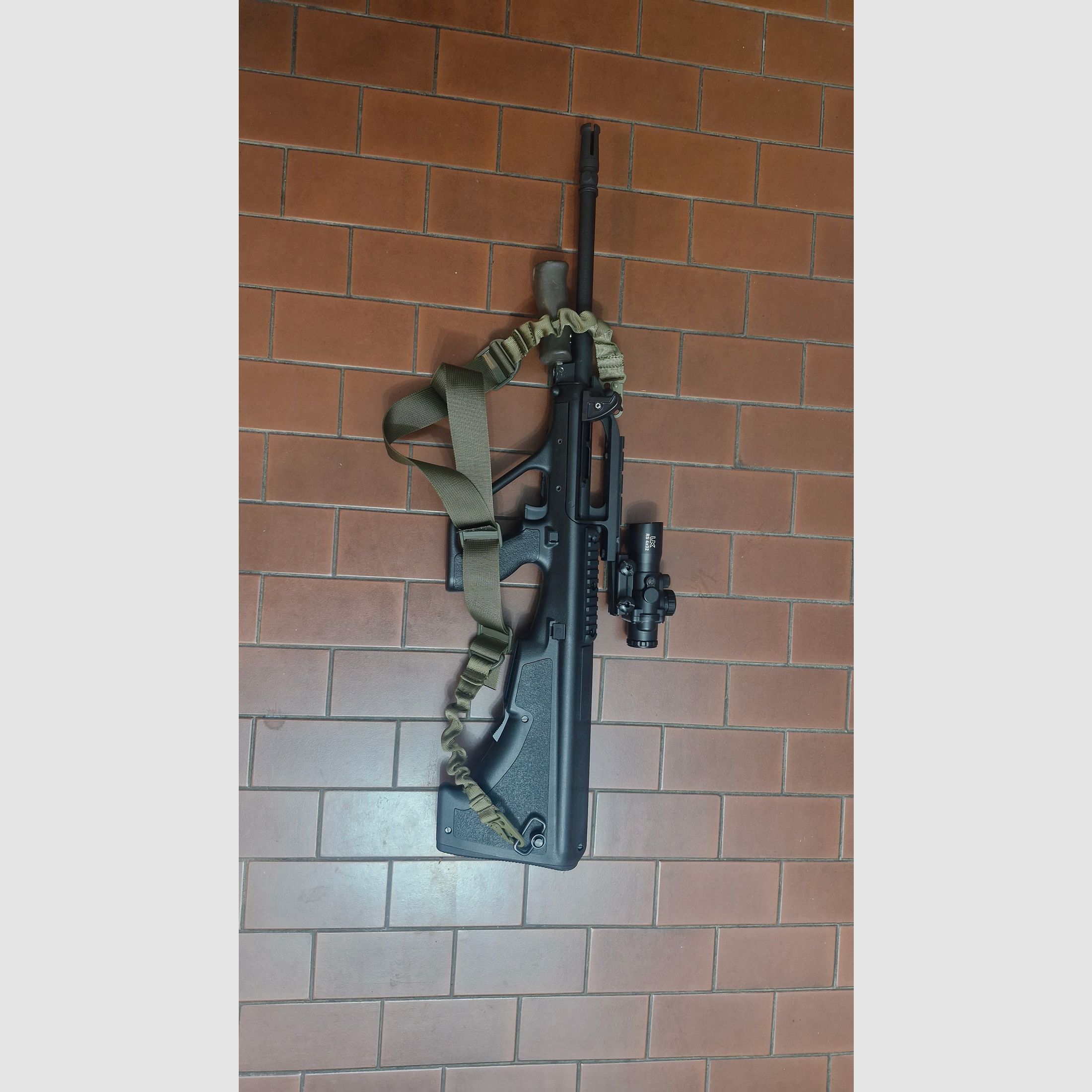 Selling various Airsoft equipment here