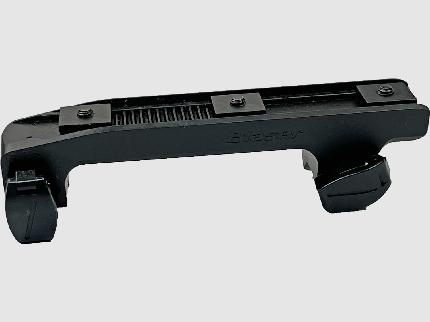 Blaser R8 montaggio a sella binario Swarovski