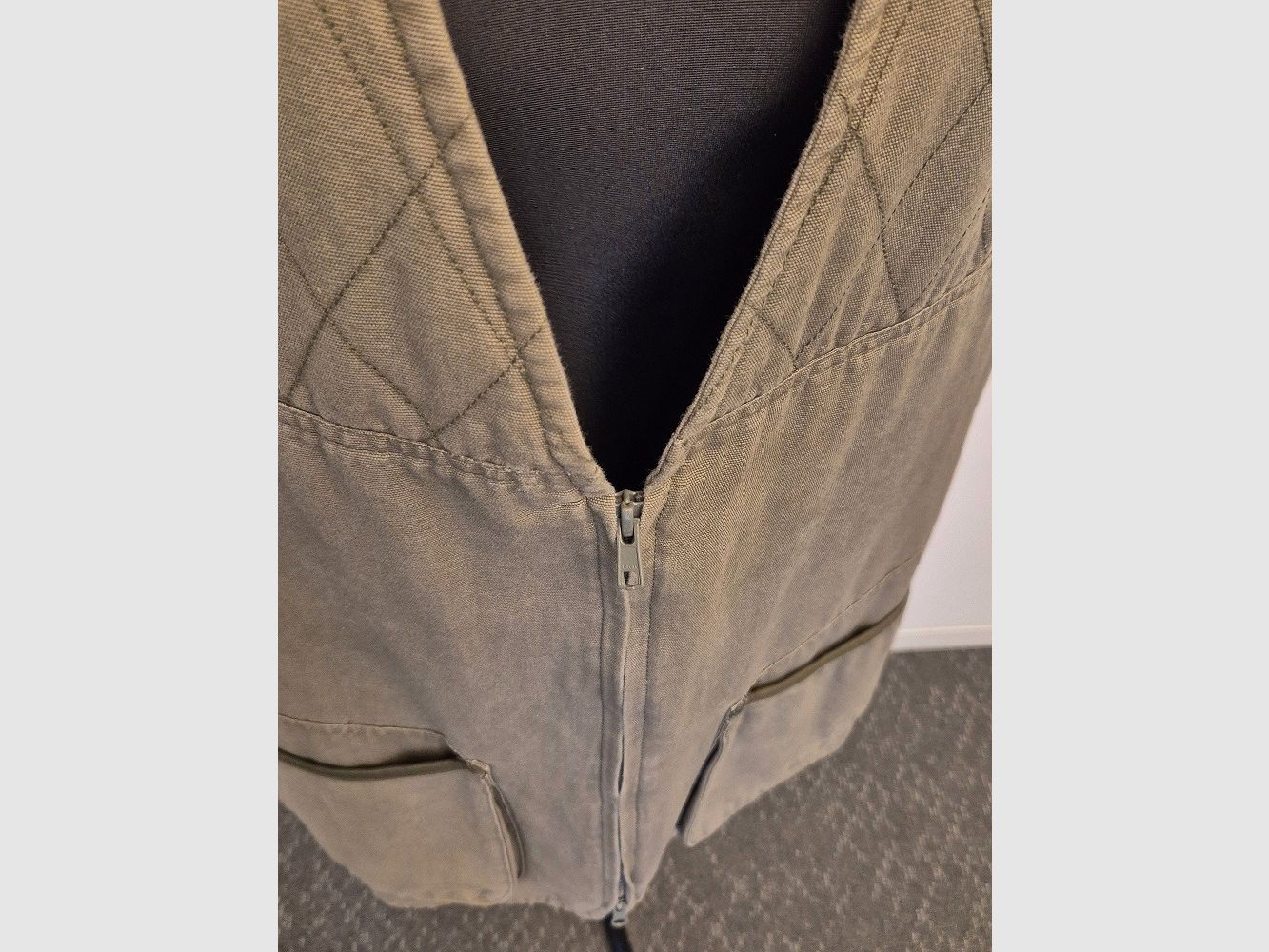 Vendo giubbotto da tiro maschile Rascher in condizioni pari al nuovo taglia 56