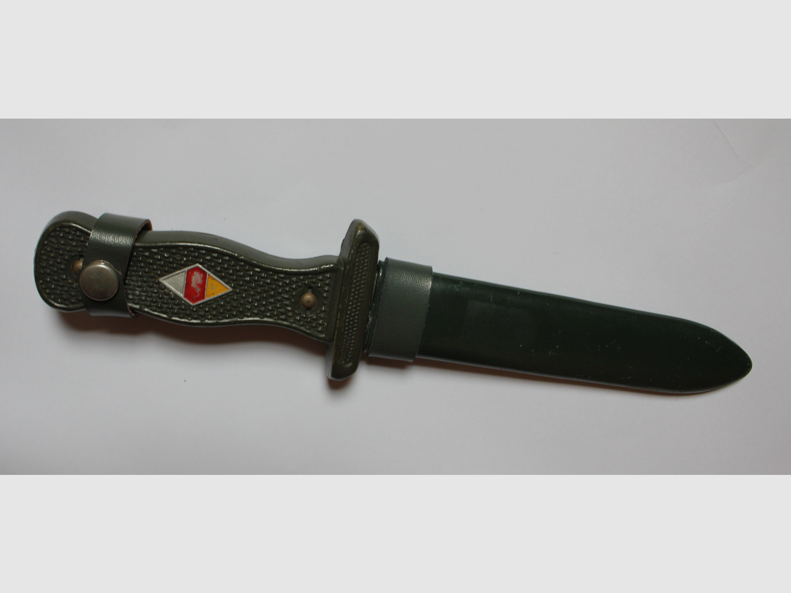 VB Original Fahrtenmesser von Hubertus Solingen aus dem Kalten Krieg  Vorlage BW Kampfmesser und optisch angelehnt an HJ Fahrtenmesser