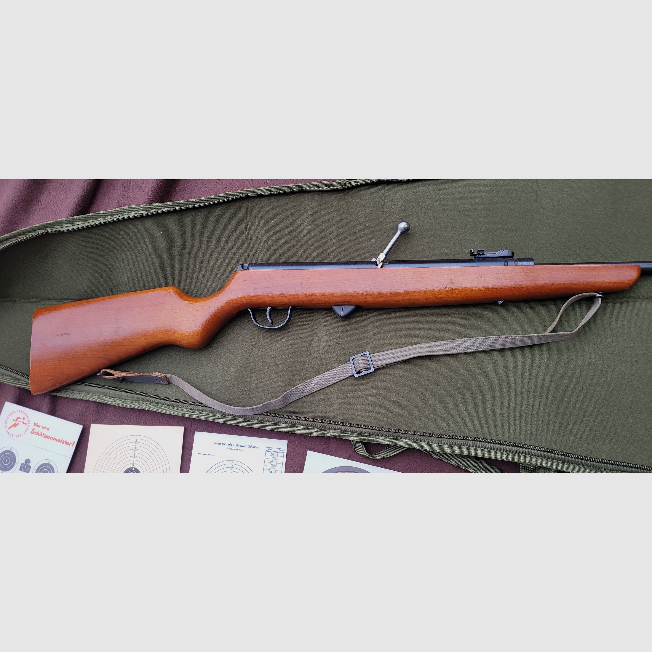 Fusil à air DDR avec chargeur Haenel 310