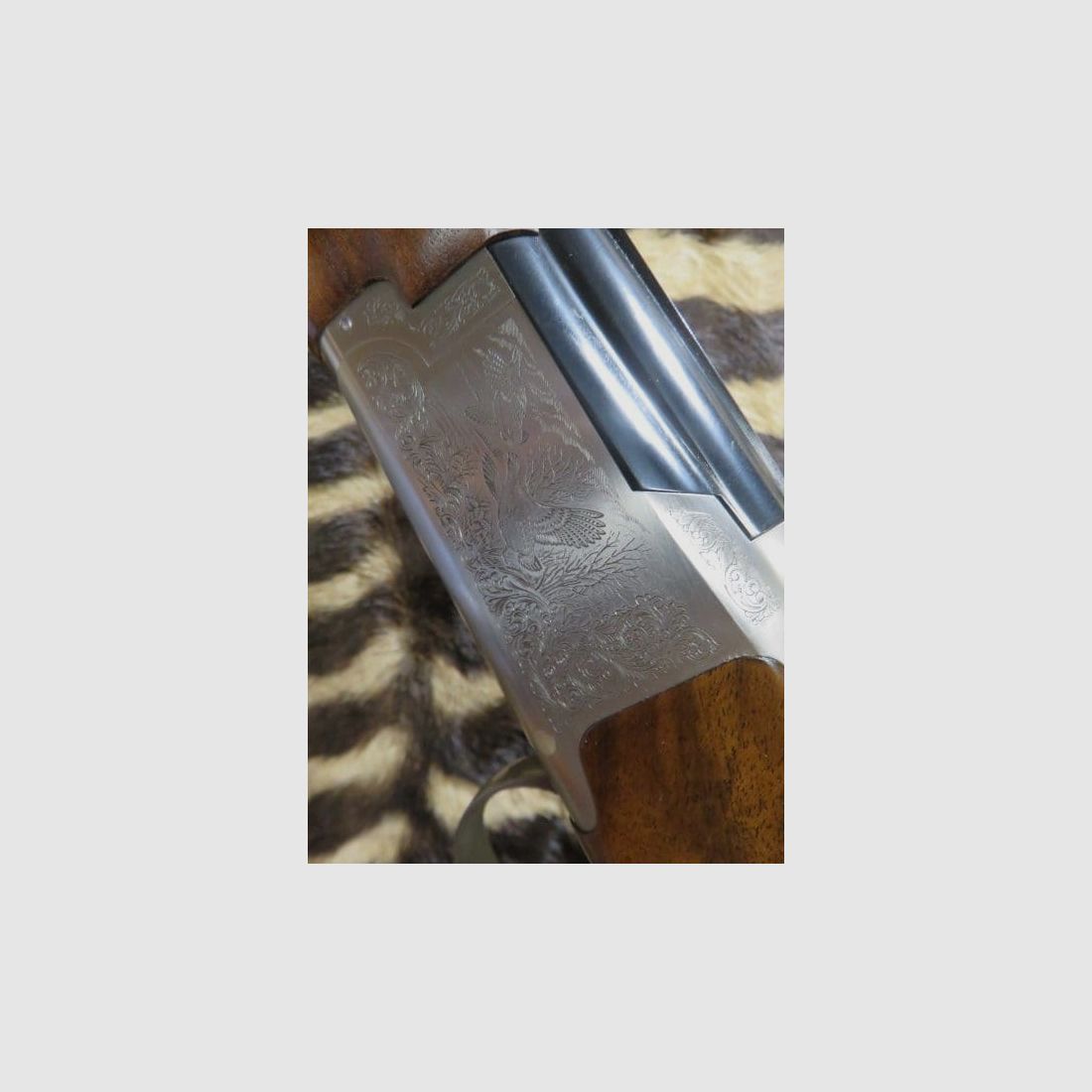 BROWNING B 725 Hunter UK Premium II Flinte cal.20/76 Läufe 76 cm 5 Chokes Invector DS – Waffenkoffer, Bild 11 von 12