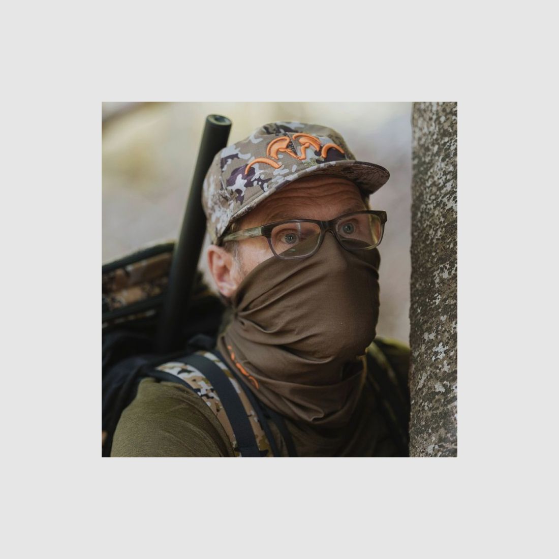 Blaser MultiTube Scarf | dark olive, image 7 of 8