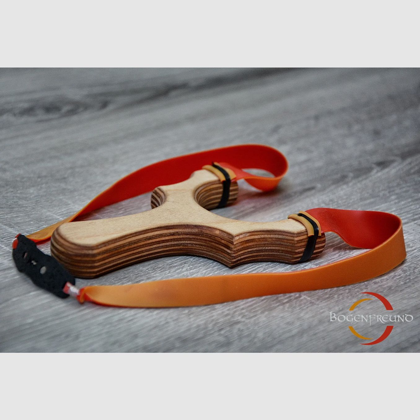 Bogenfreund Slingshot CNC Summer Power mit Stahlkugeln
