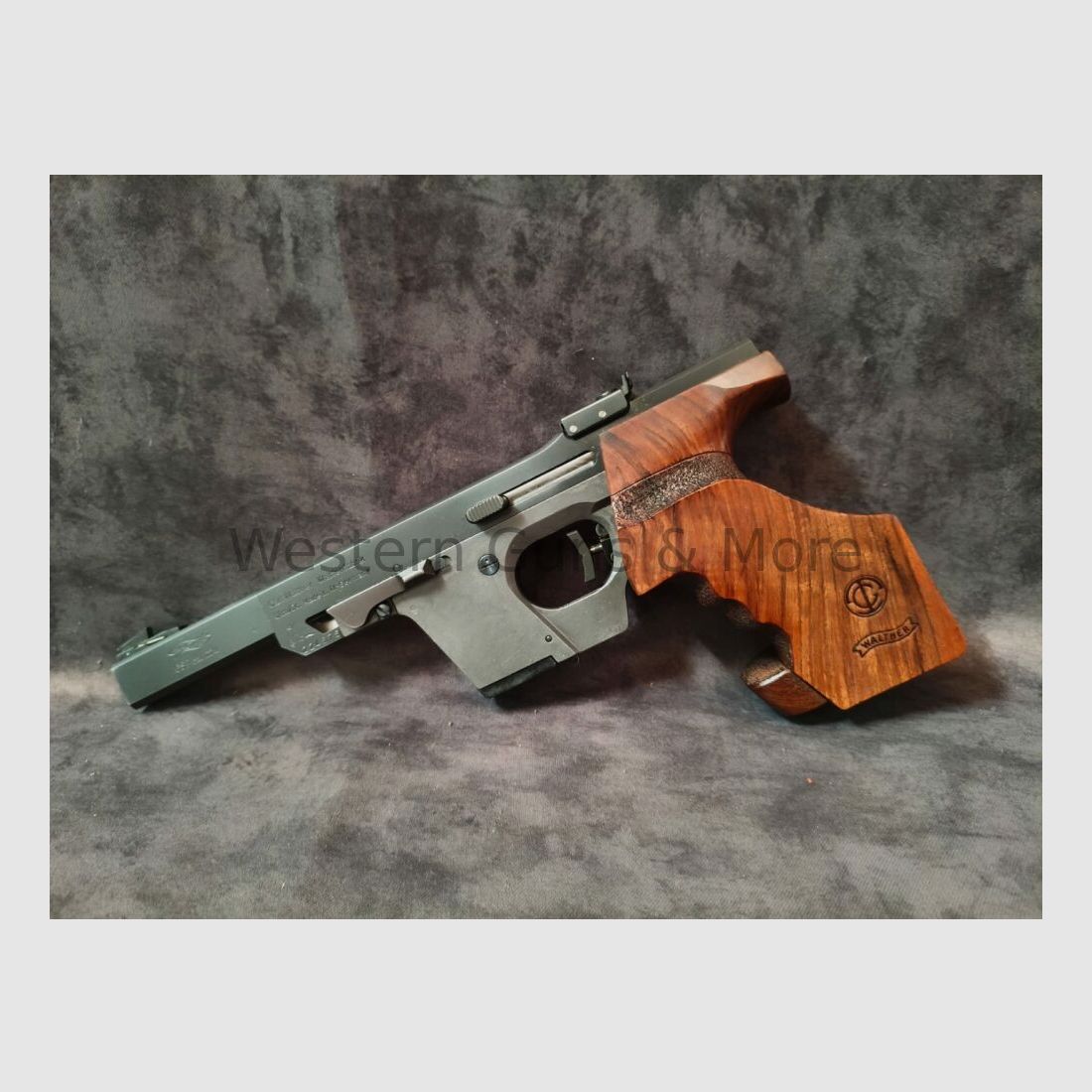 Carl Walther ULM GSP Sport Pistolet meczowy Kal.22lr matowy oksydowany, zdjęcie 2 z 4