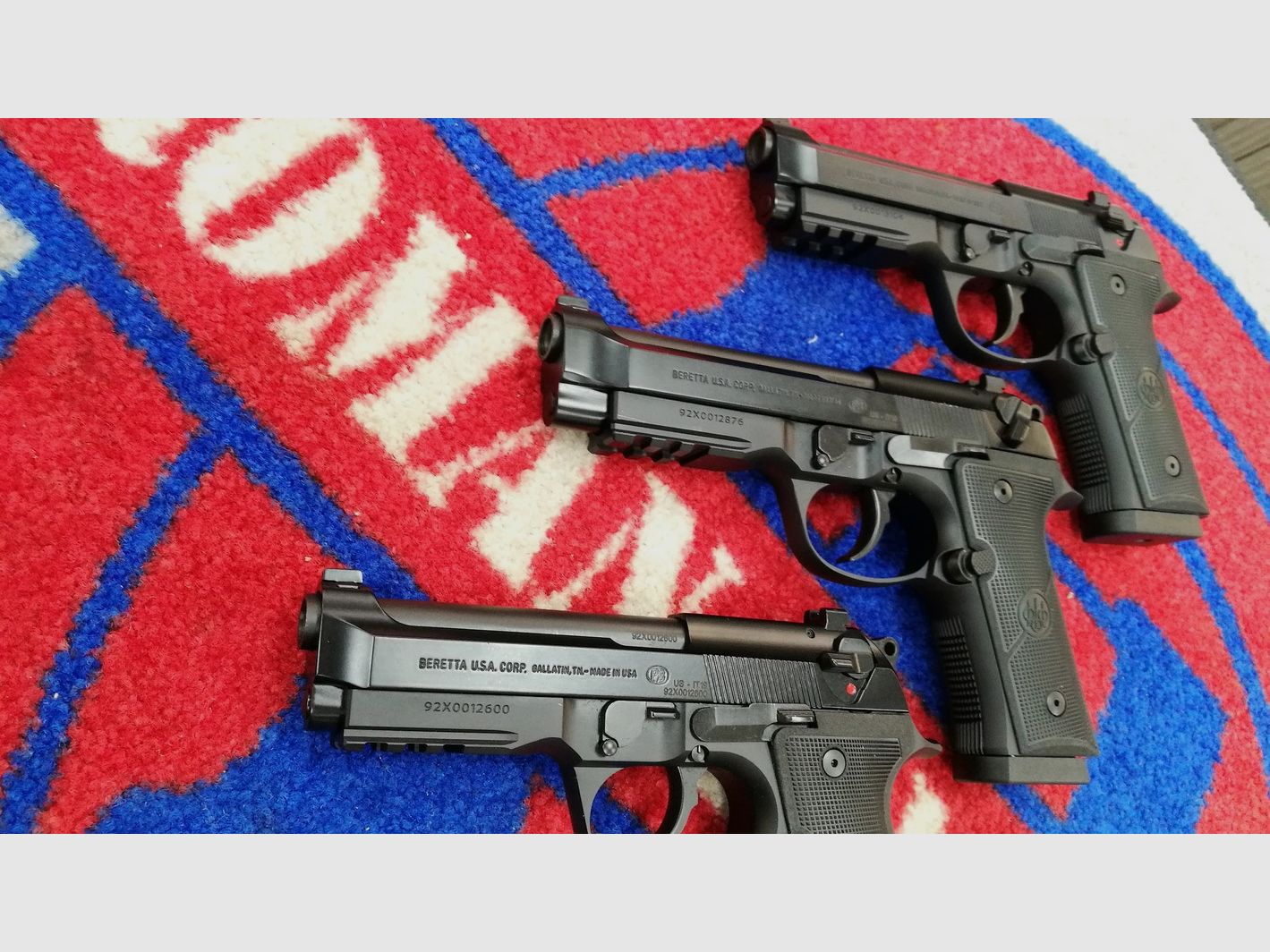 Beretta 92X, Bild 2 von 3