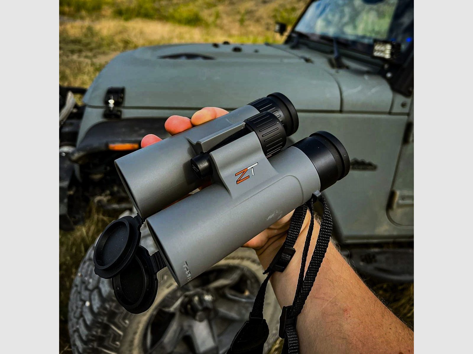 ZEROTECH Thrive™ 10X42 Binocular, Bild 3 von 14