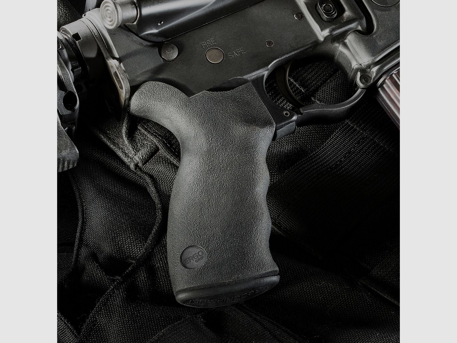 ERGO GRIP AR15/AR10 Suregrip Ambi Rigid BLK, Bild 4 von 4