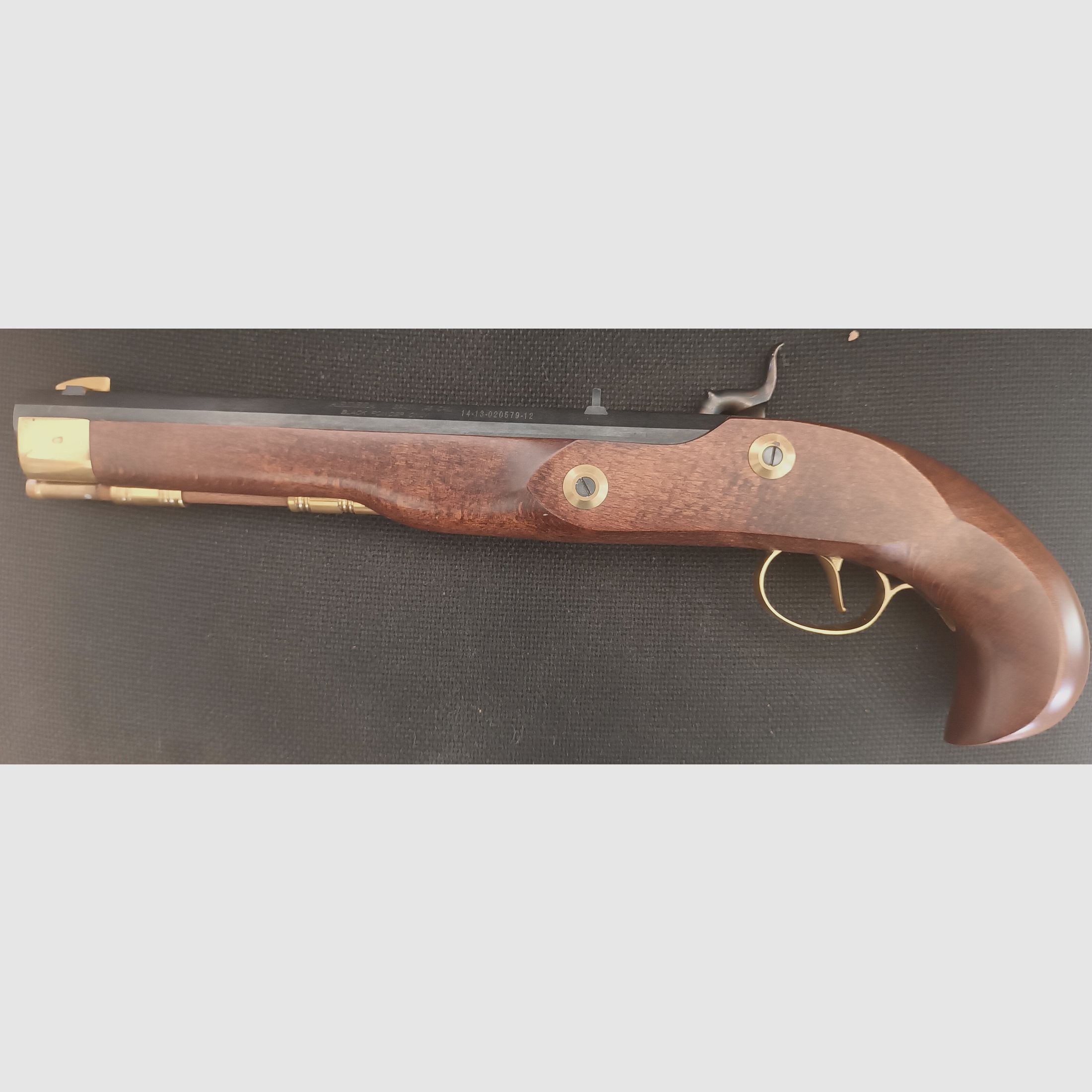 Perdersoli Gewehr 58   Ardesa Pistole 45  mit Zubehör