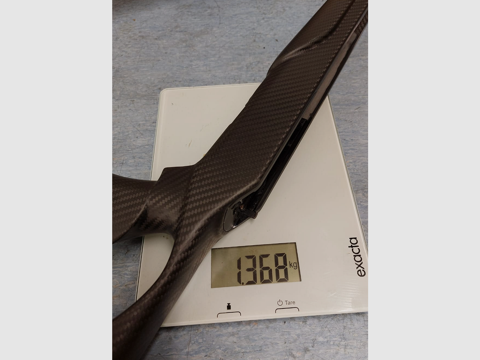 Crosse en carbone avec système pour Blaser R93, image 5 sur 8
