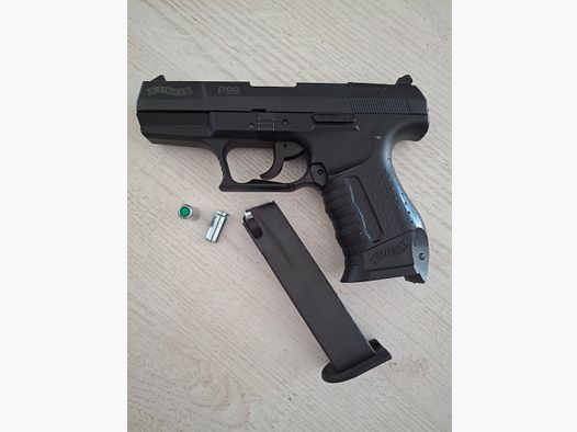 Walther P99  9mm P.A.K.