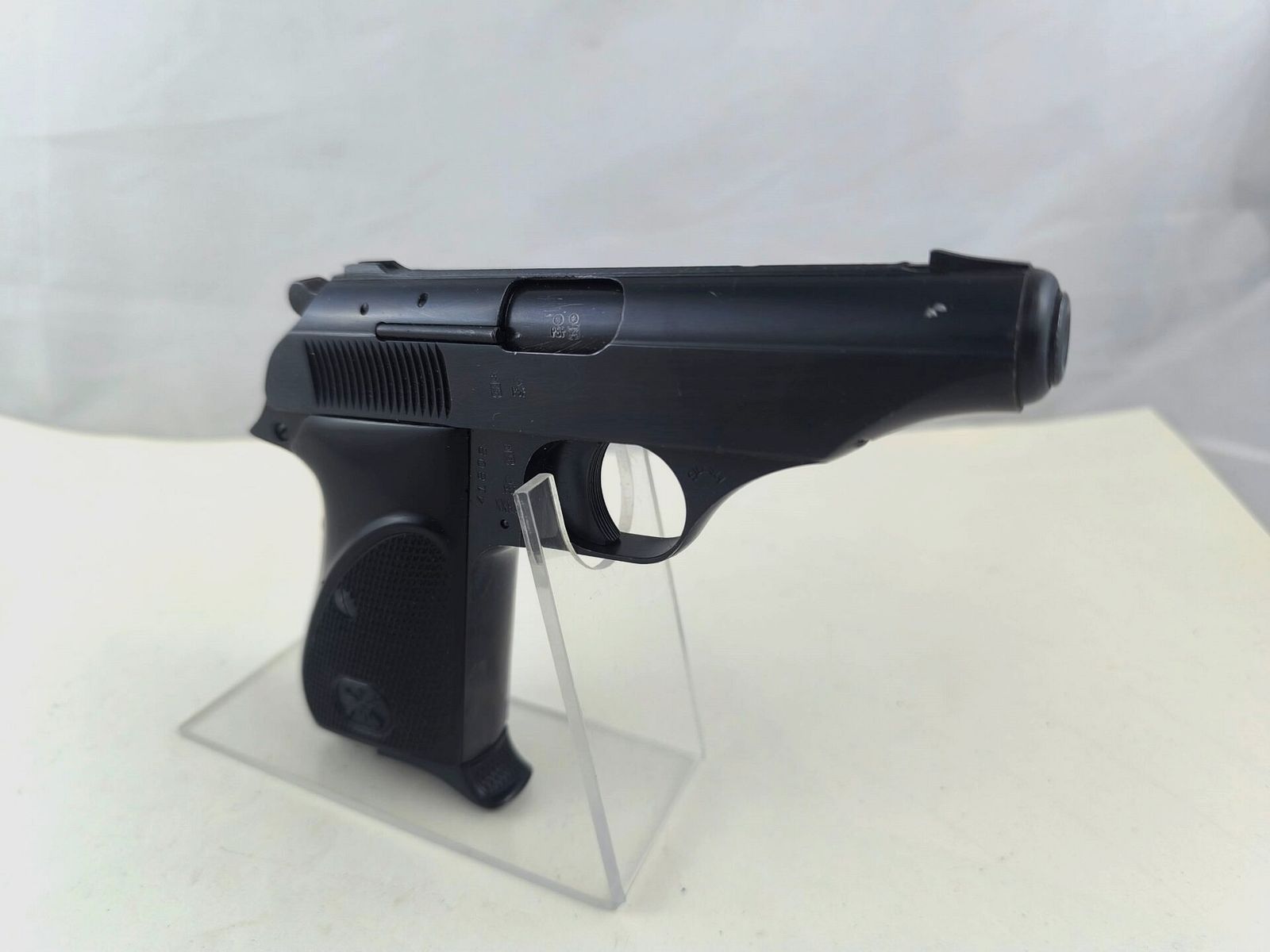 Pistola Bernardelli Model 60 cal. .22 LR, imagen 1 de 3
