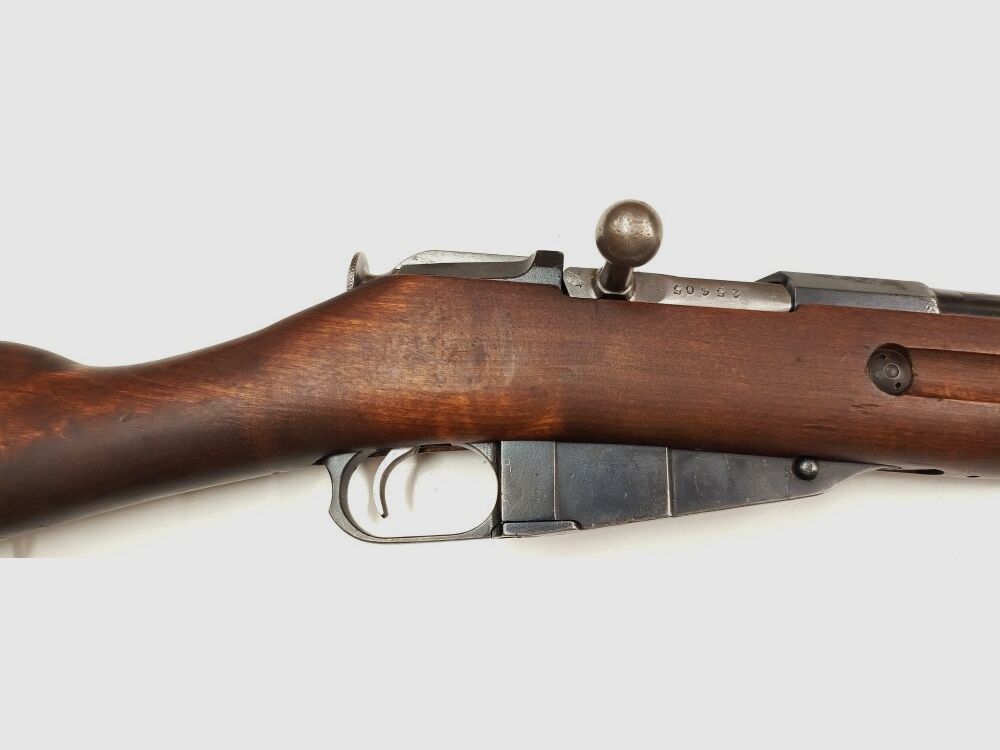 Fucile a ripetizione Tikka M27 nel calibro 7,62x54R Mosin Nagant finlandese