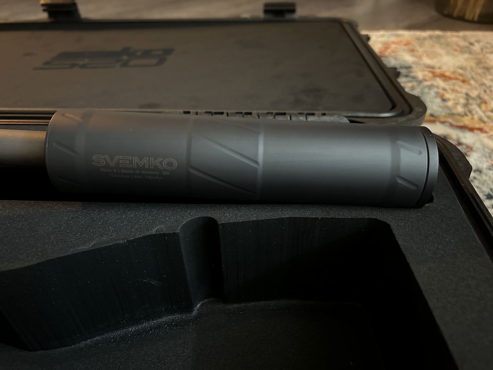 ¡Oferta combinada increíble! Sako S20 + SVEMKO Pure S silenciador | Cal 6.5mm / 0.25, Montaje rápido | Hunter 6,5 Creedmoor Cerakote True Timber Strata LL 51cm Camo *NUEVO*
