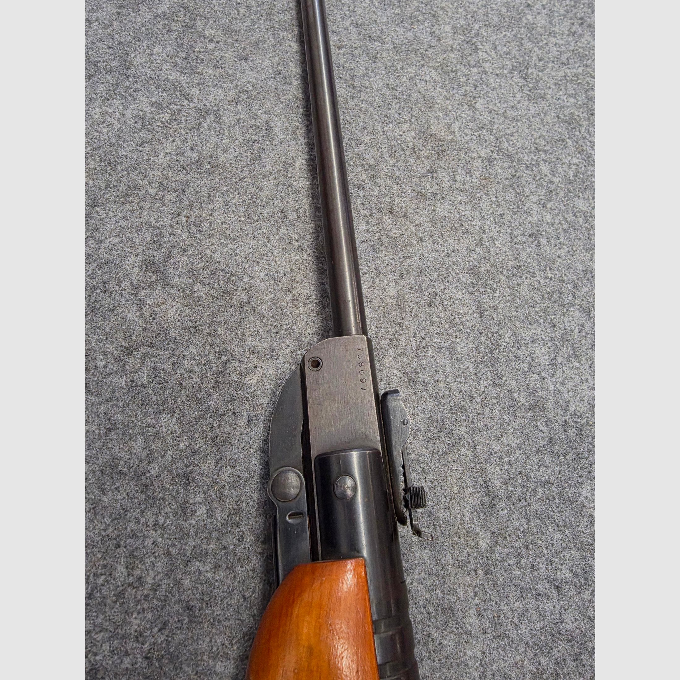 1.) Haenel Mod. 303 Cal. 4,5mm Diabolo Knicker