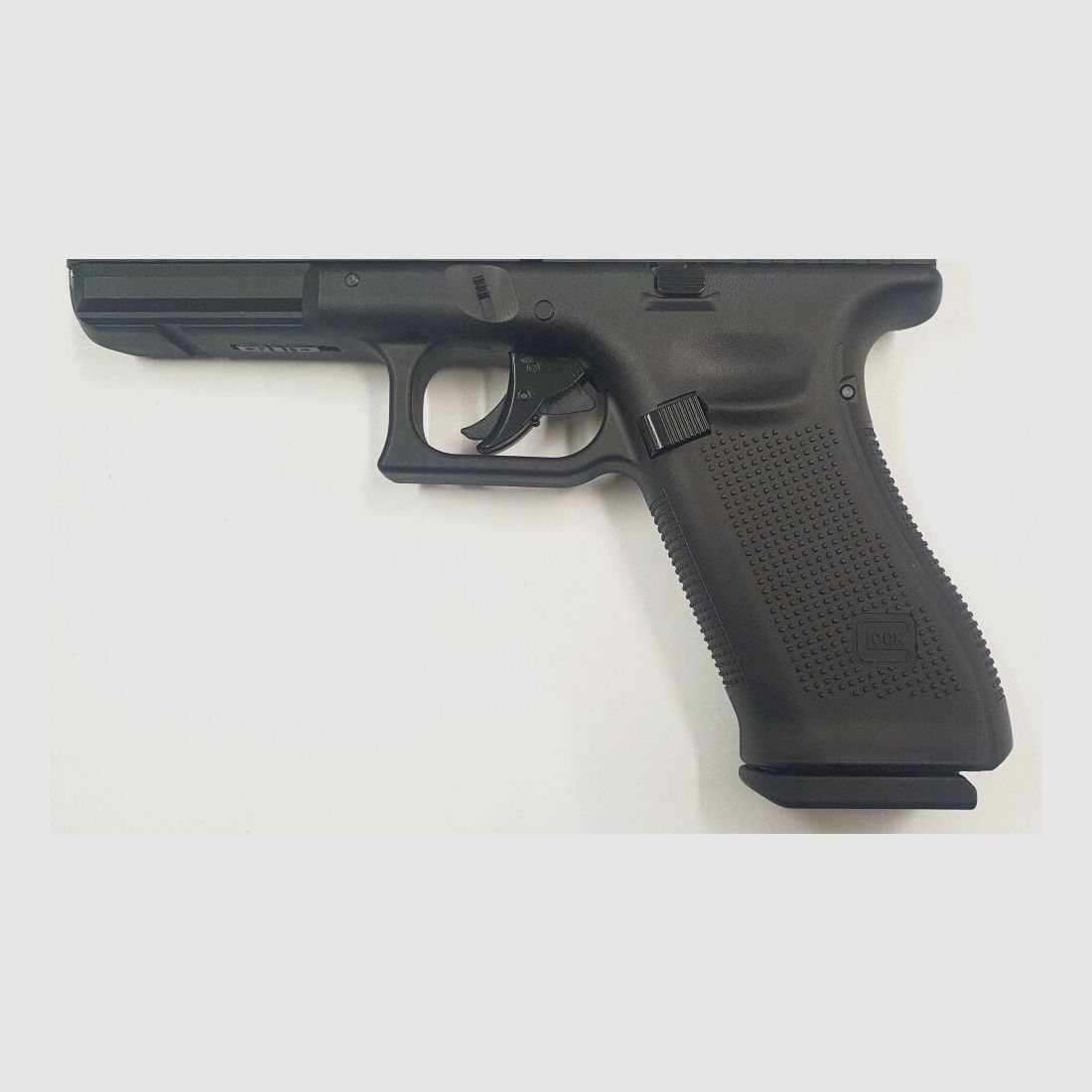 Pistola CO2 Glock 17 Gen 5 en calibre 4,5mm diabolo, usada