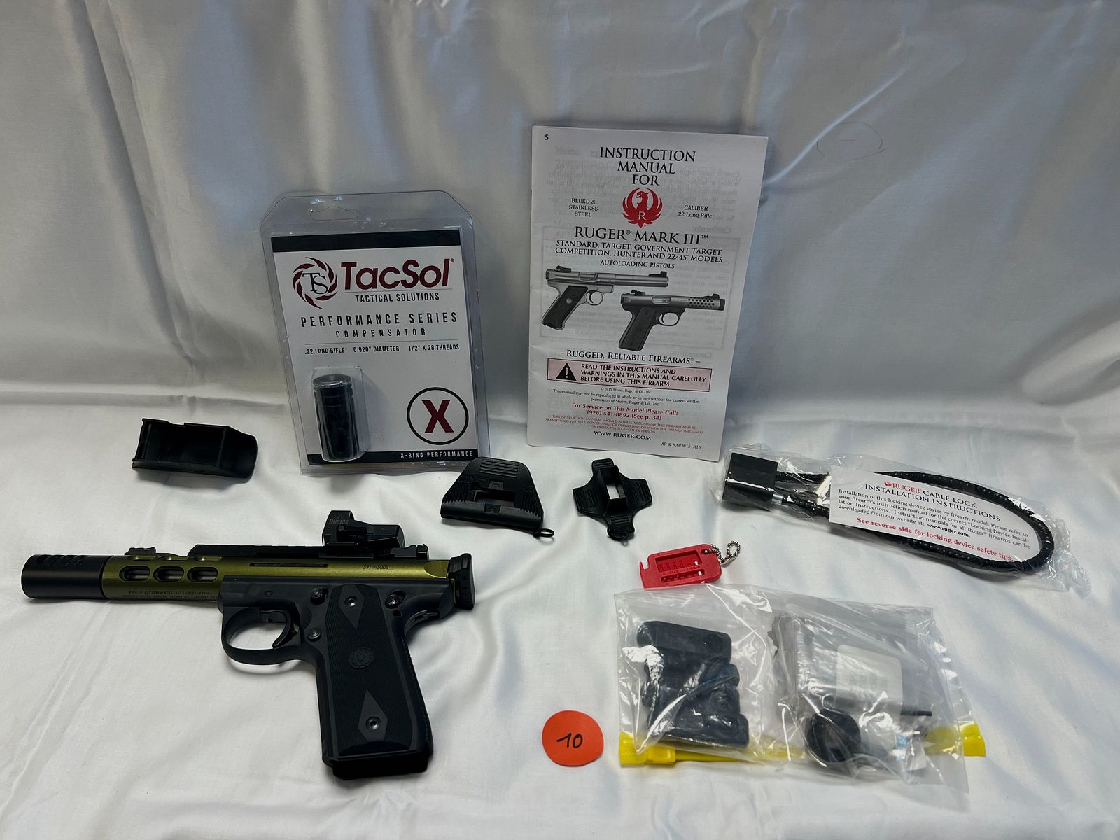 Ruger 22/45 Lite .22 lfB – pistolet kat. B + Burris FastFire III + 8 magazynków – broń dziedziczona Vorarlberg, zdjęcie 1 z 7