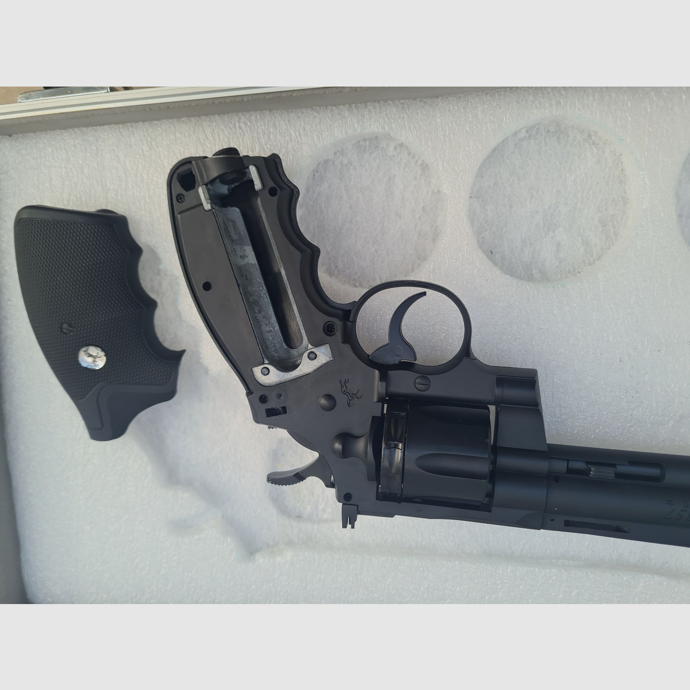 COLT Phyton 6 Magnum 357