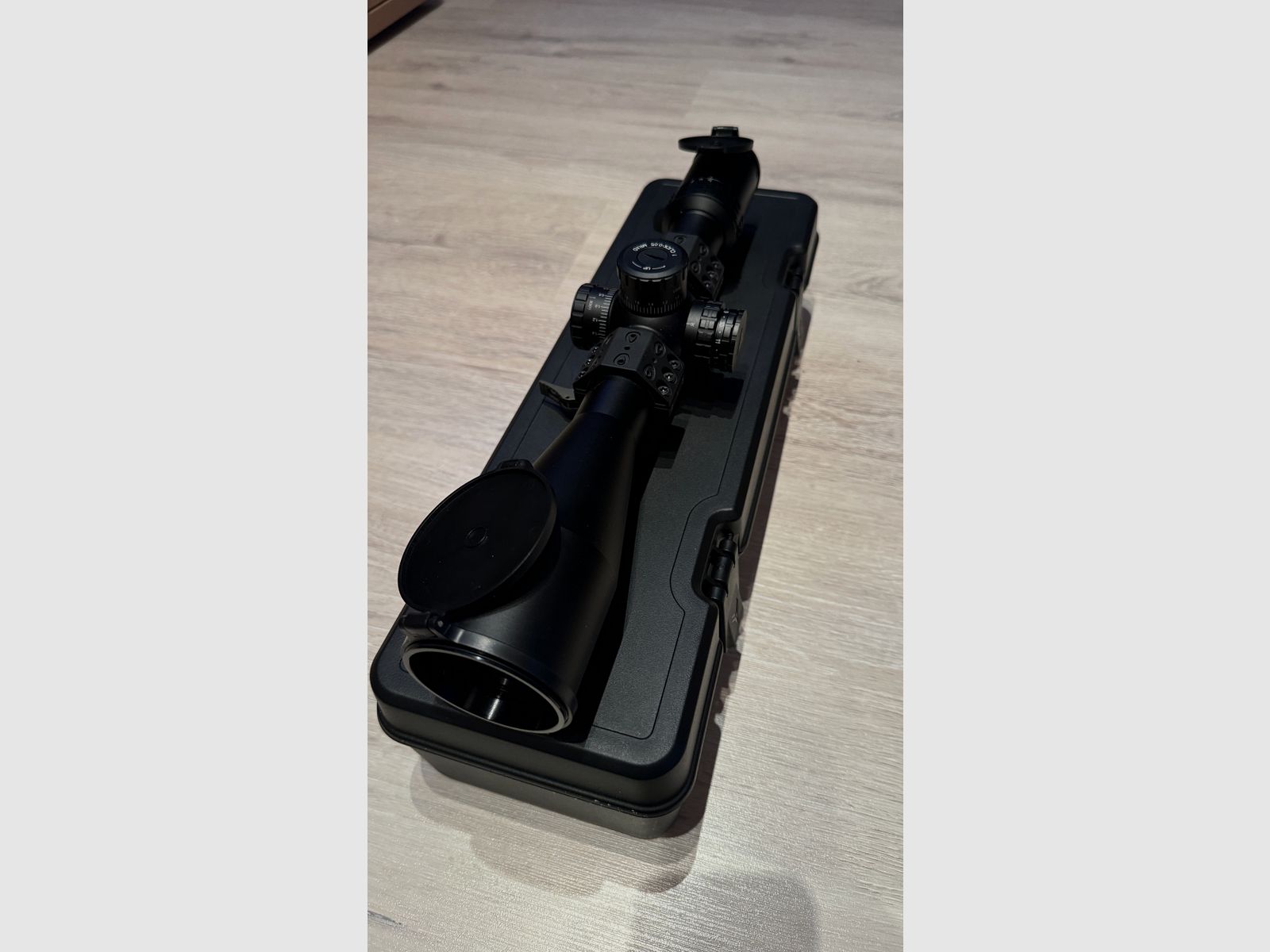 Falke Zielfernrohr 5-30x56 inkl. Killflash neuwertig * unbenutzt