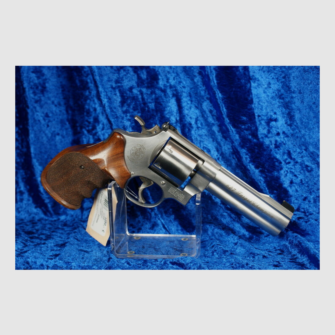 Smith & Wesson	 627/5'' Target Champion