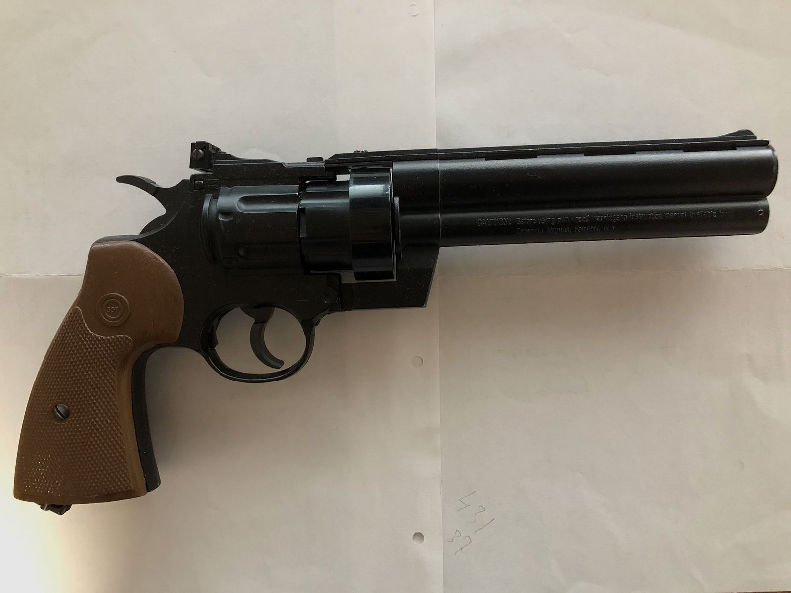 Training revolver (caliber 357) for the discipline 2.55.