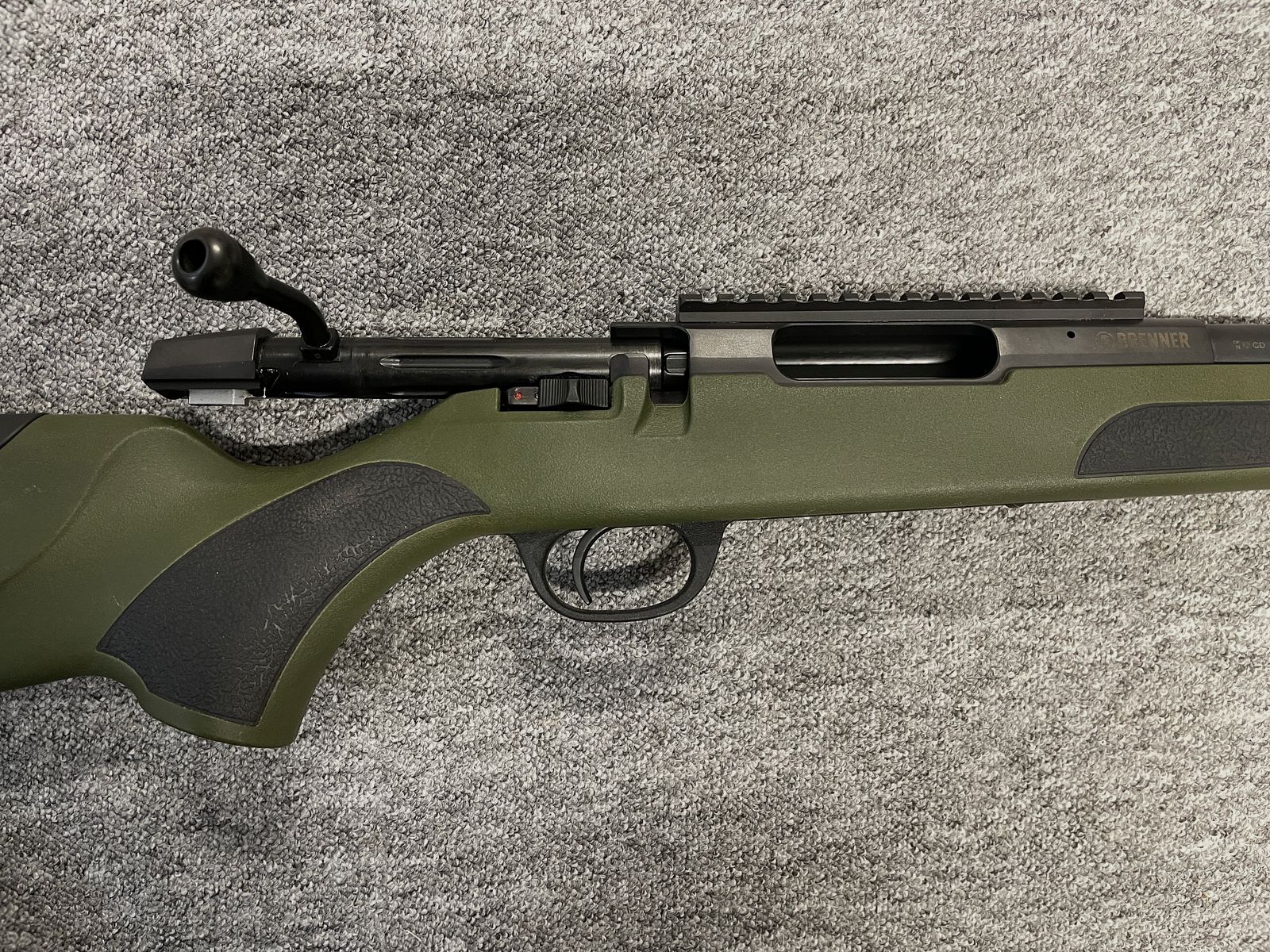 Brenner BR20 .308 Win. Polimer zielony + Tłumik SD 21