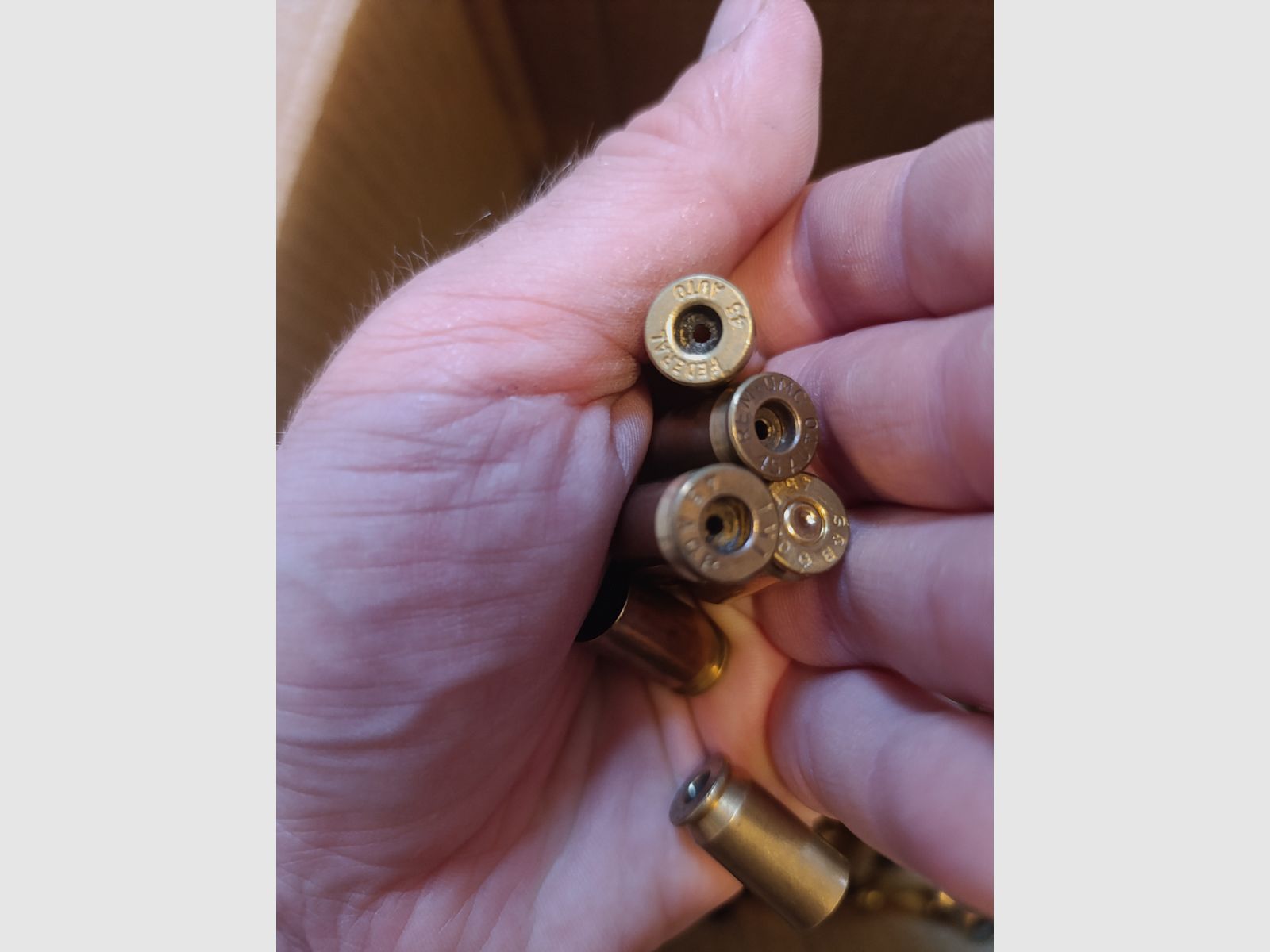 2800 bossoli bossoli in ottone . 45 ACP (calibrati e accesi) 