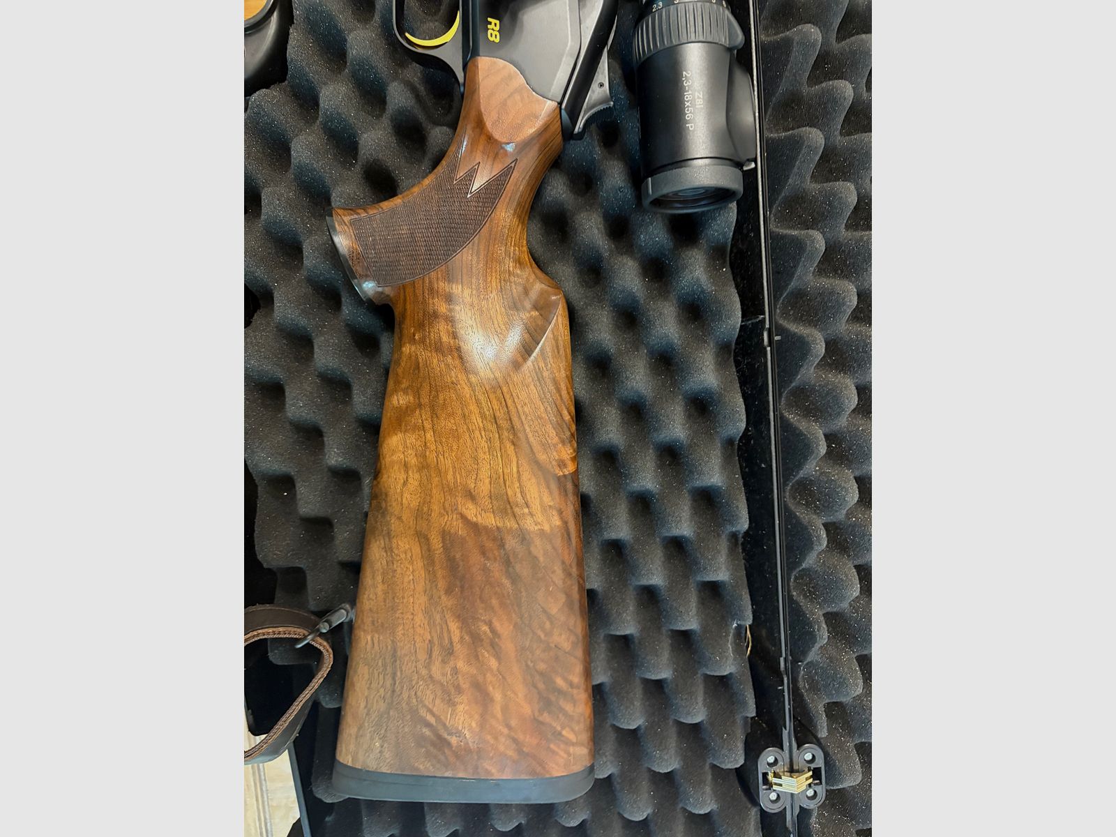 Blaser R8 Left!!  308 Win, Swarovski Z8i 2.3-18x56