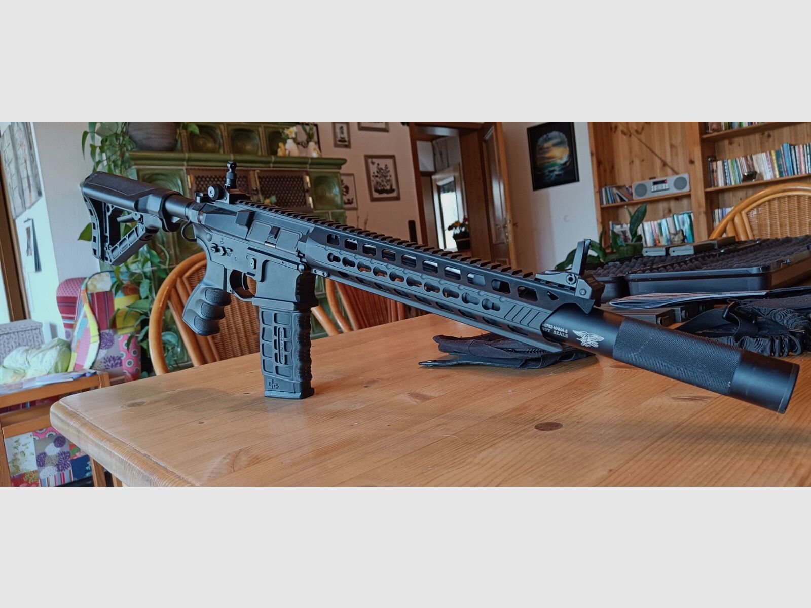 Airsoft S-AEG GC16 Predator incl Zubehör