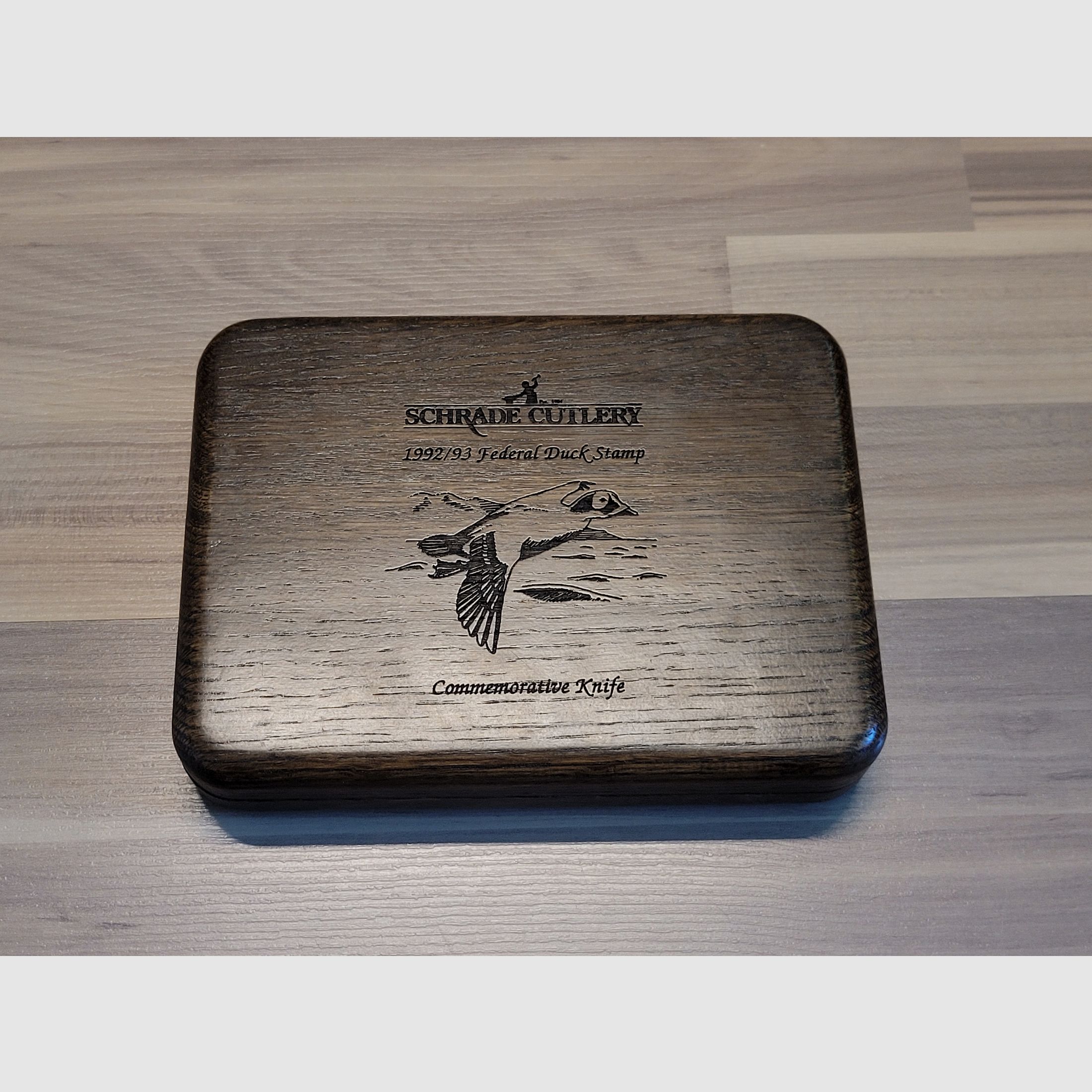 Schrade Cutlery Ducks Stamp Commemorative Knife, Limited Edition 1992-1993, knife in wooden box