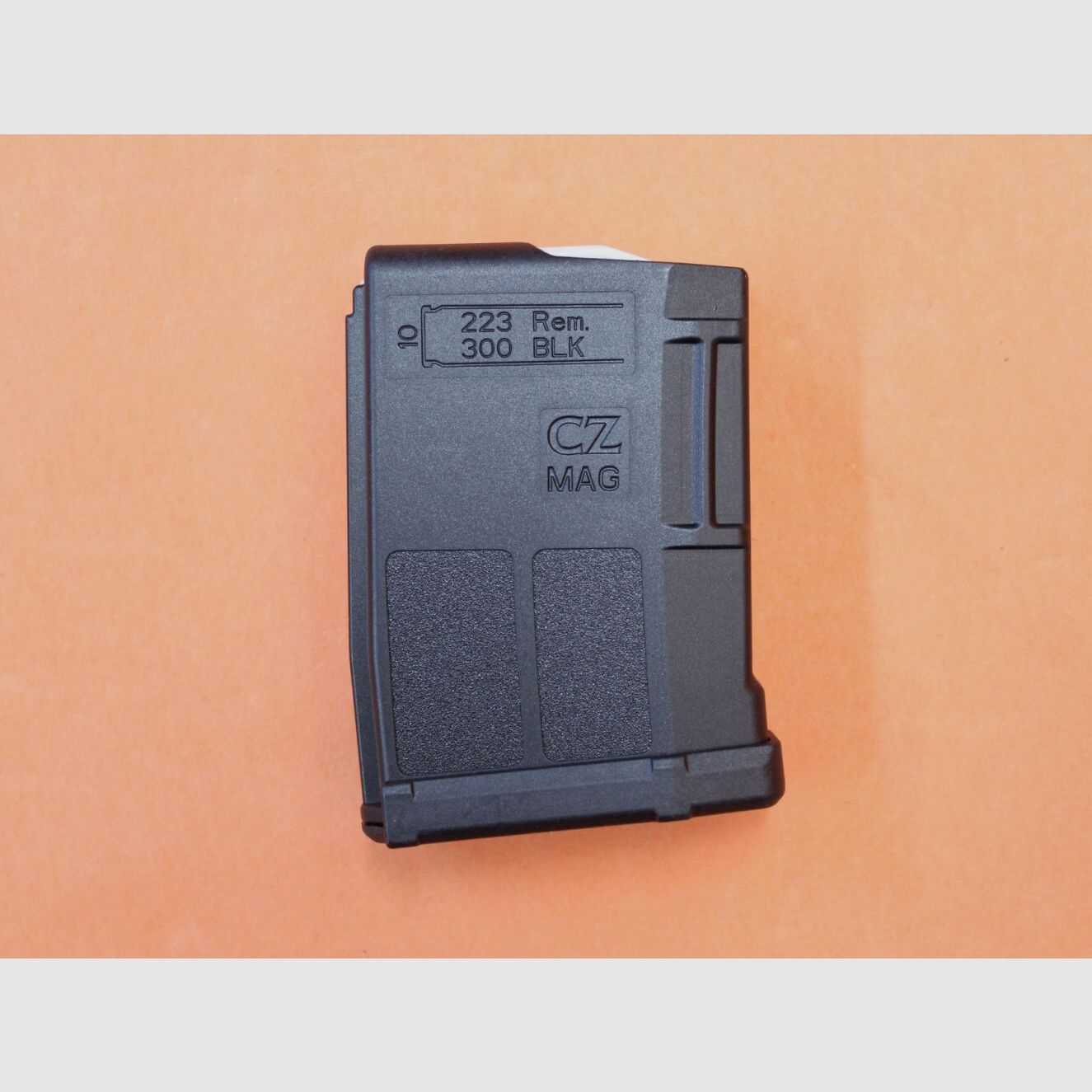 CZUB AR-15 : Chargeur CZUB 10 coups en polymère noir .223Rem