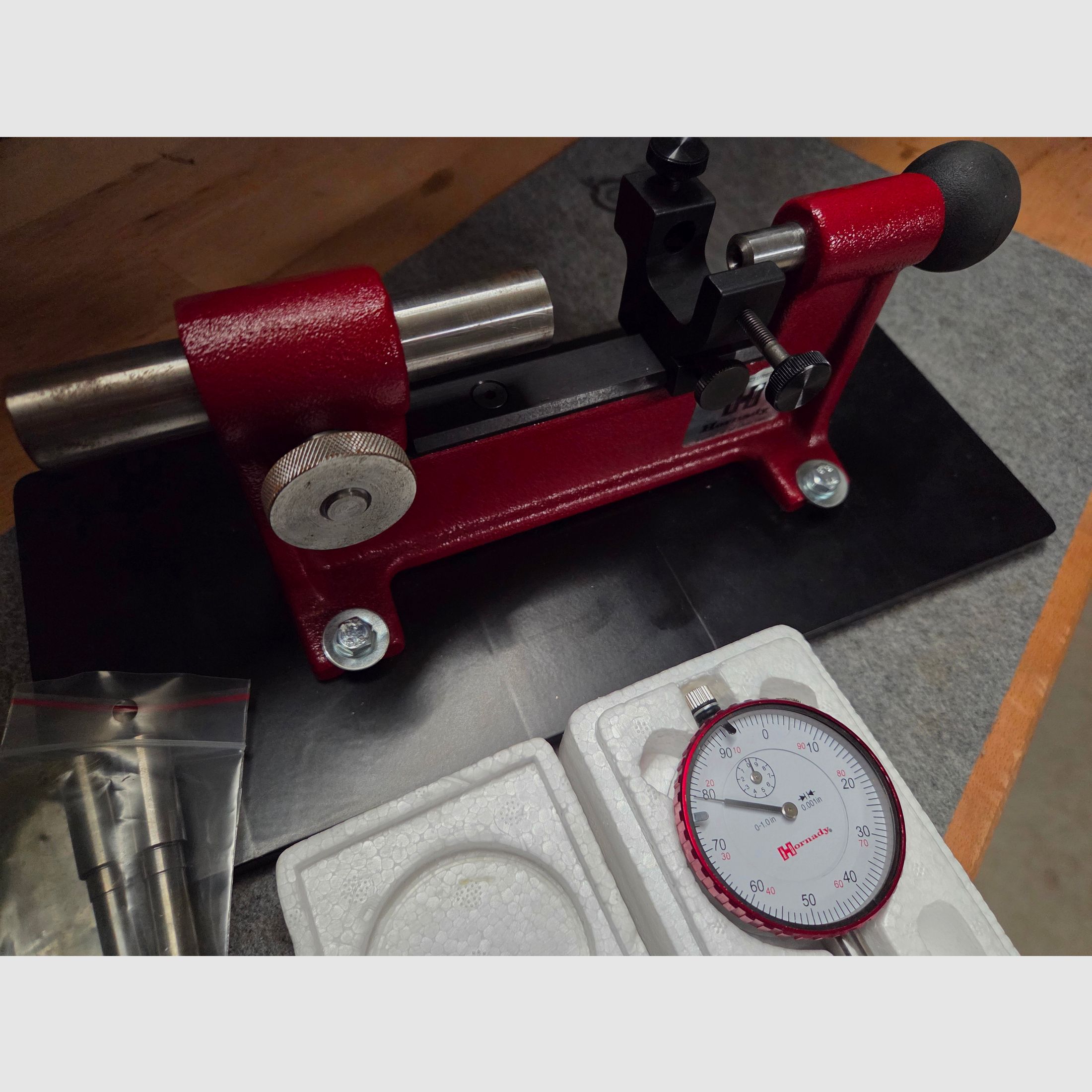Hornady Patronen-Rondloop-Metingsapparaat en -Gereedschap