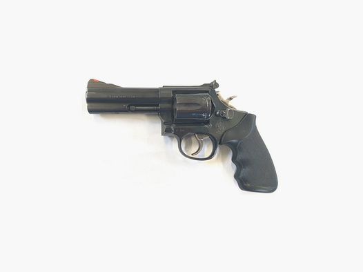 SMITH & WESSON 586