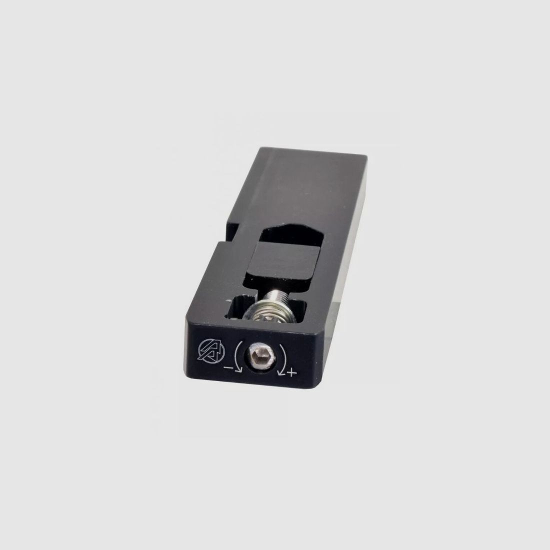 Dillon Short Powder Bar DAA – Small, image 1 of 3