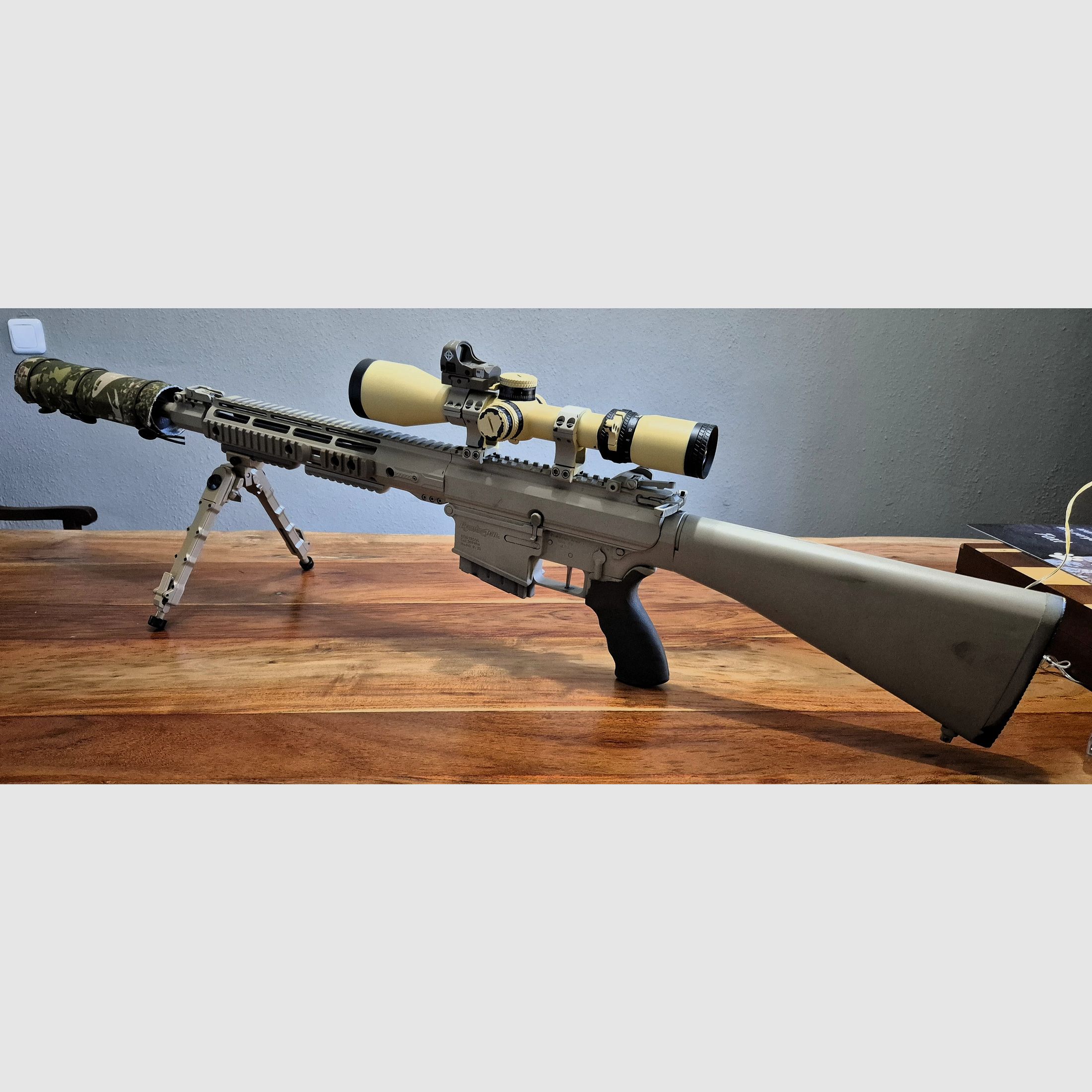 Remington R25 AR-10 in .308 M110 clone in FDE carabina semiautomatica