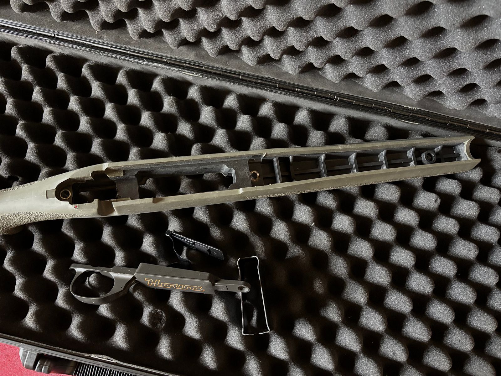 Bodenplatte mit Magazinkasten Howa 1500