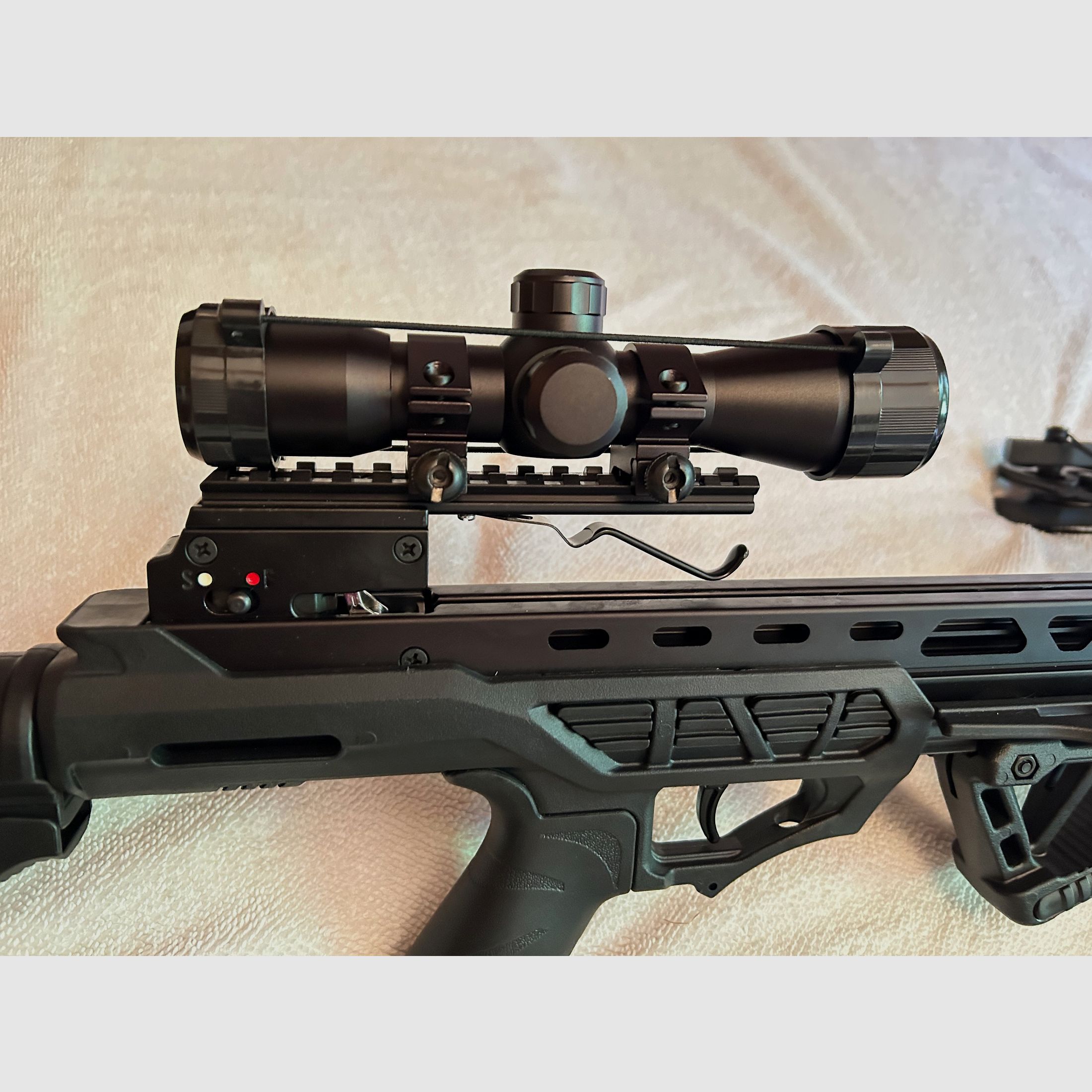 Ballesta, X-BOW Scorpion lll-405 fps/ 200 lbs