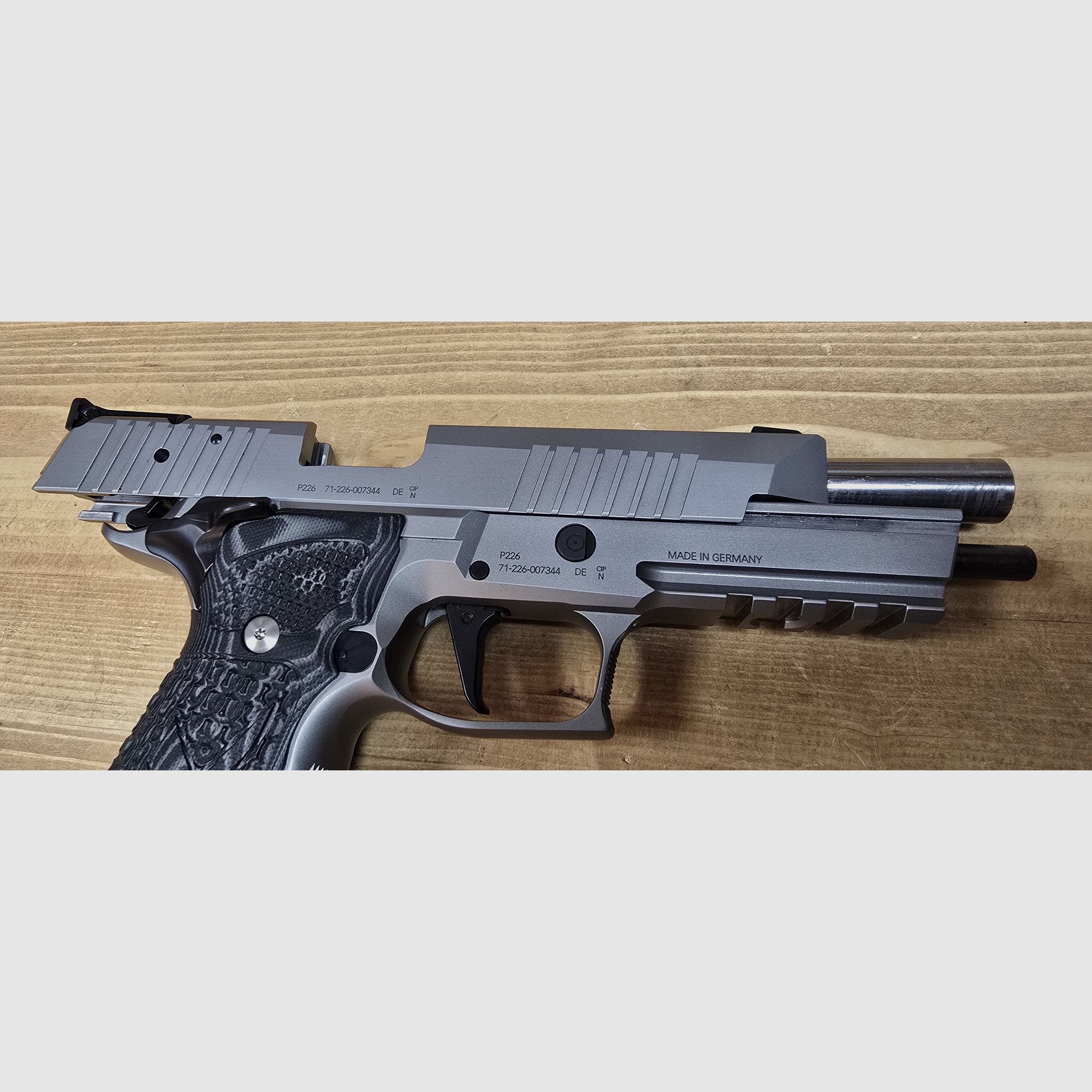 Sig Sauer P226 X-Five 9mm Luger
