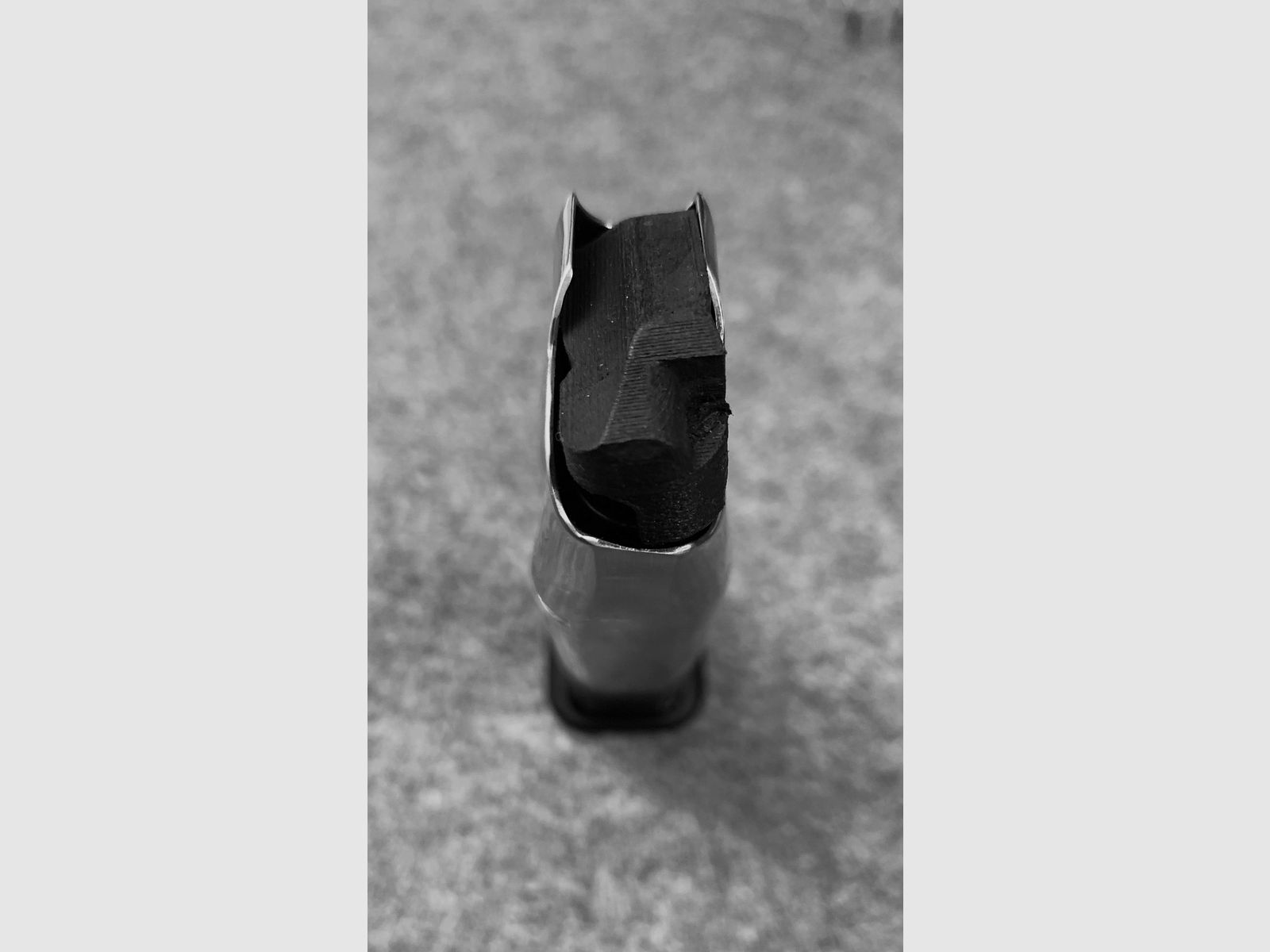 Verkaufe MBX Magazine .45 ACP 13rd 140mm