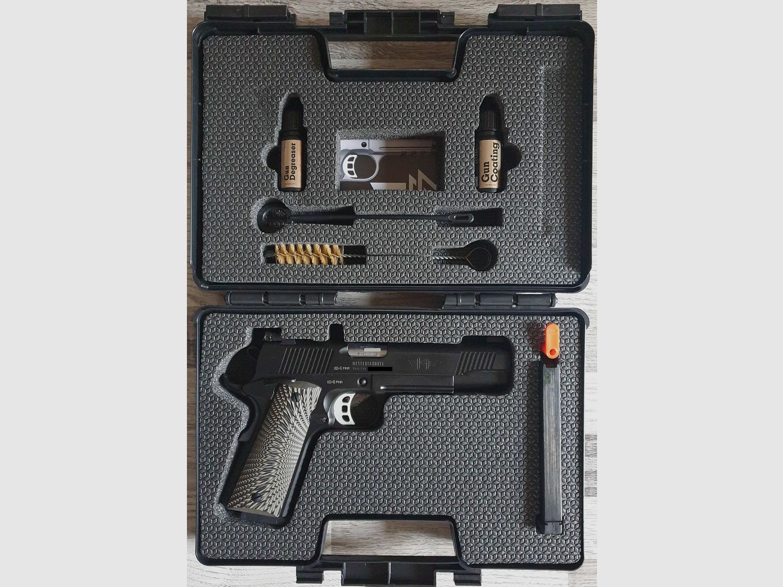 Pistol Messerschmitt ME 1911 Black Cal. .45ACP + case and 2 magazines - new merchandise from the specialist trade