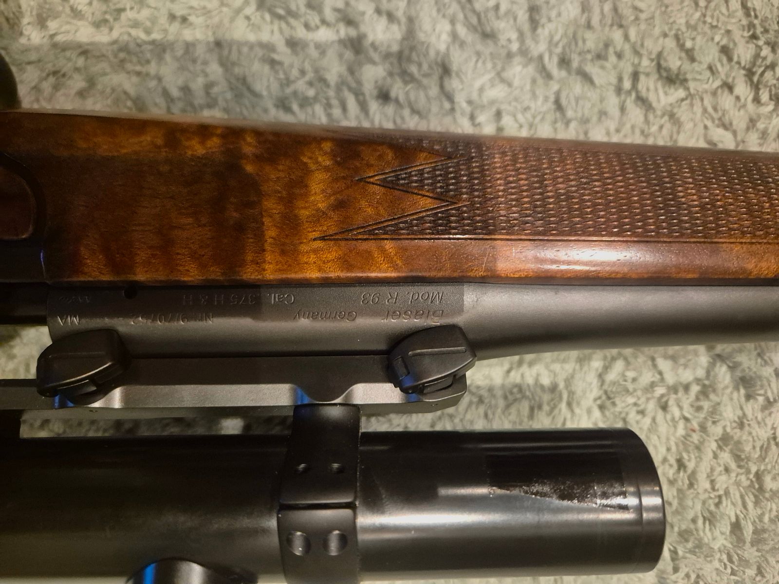 Blaser R93 