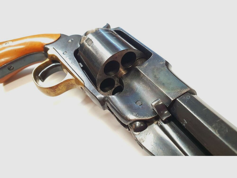Hege Uberti percussion revolver Hege Uberti Mod. 1858 New Army .44
