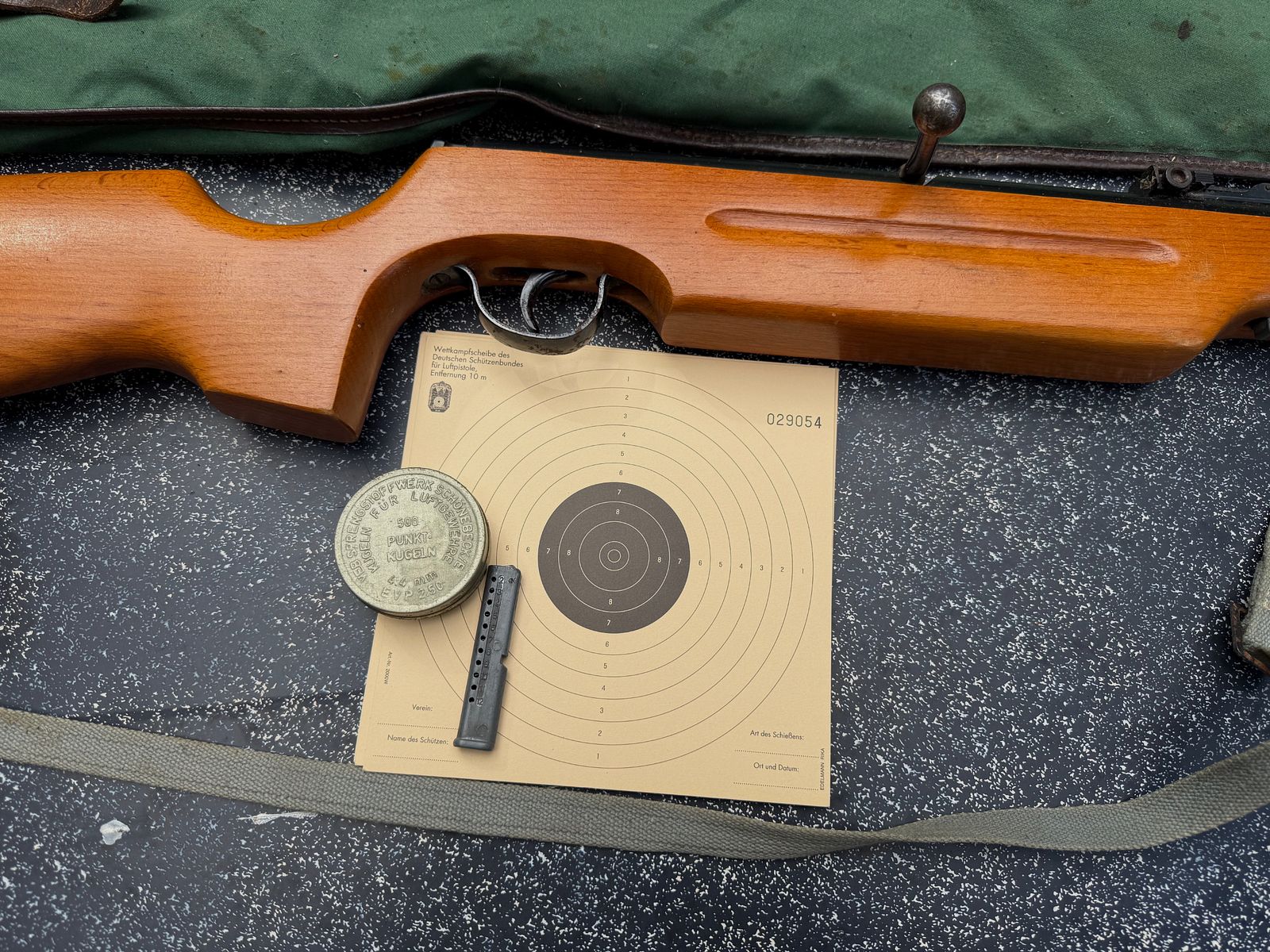 Haenel 310 Sportschaft inkl. Tasche Magazin usw. Luftgewehr DDR