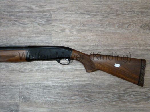 Fusil à chargement automatique SKB